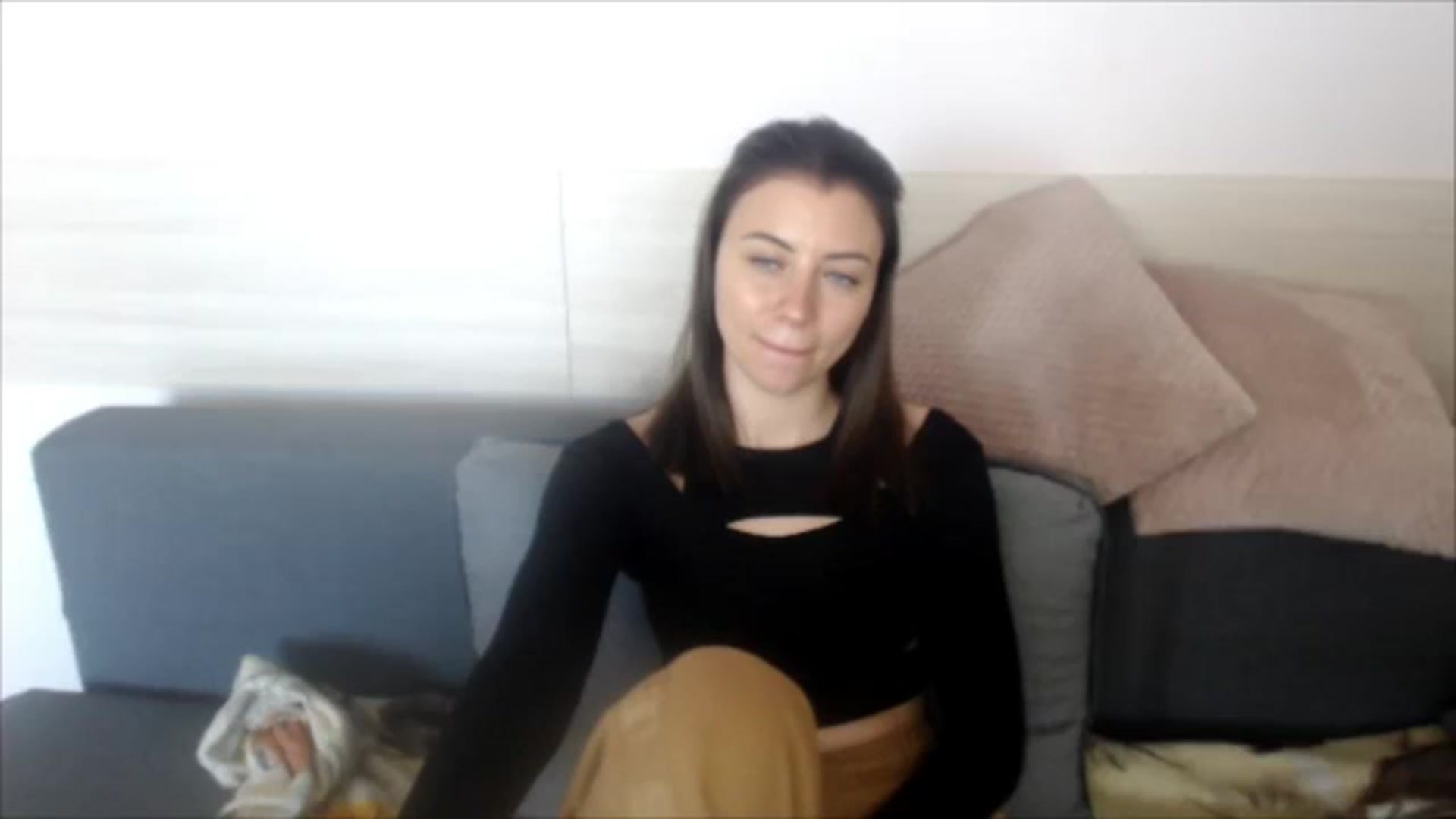 Gallery image thumbnail from Sulfate0's myfreecams stream on, 05/07/2024, 10:01 image 5 of 20