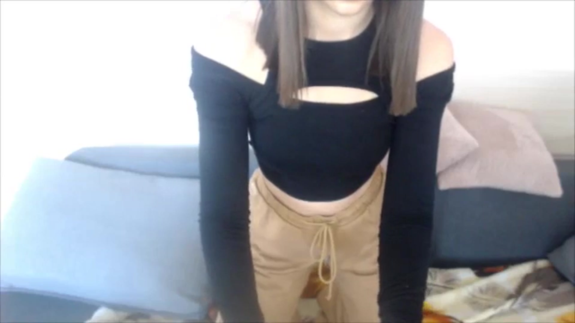 Gallery image thumbnail from Sulfate0's myfreecams stream on, 05/07/2024, 10:01 image 16 of 20