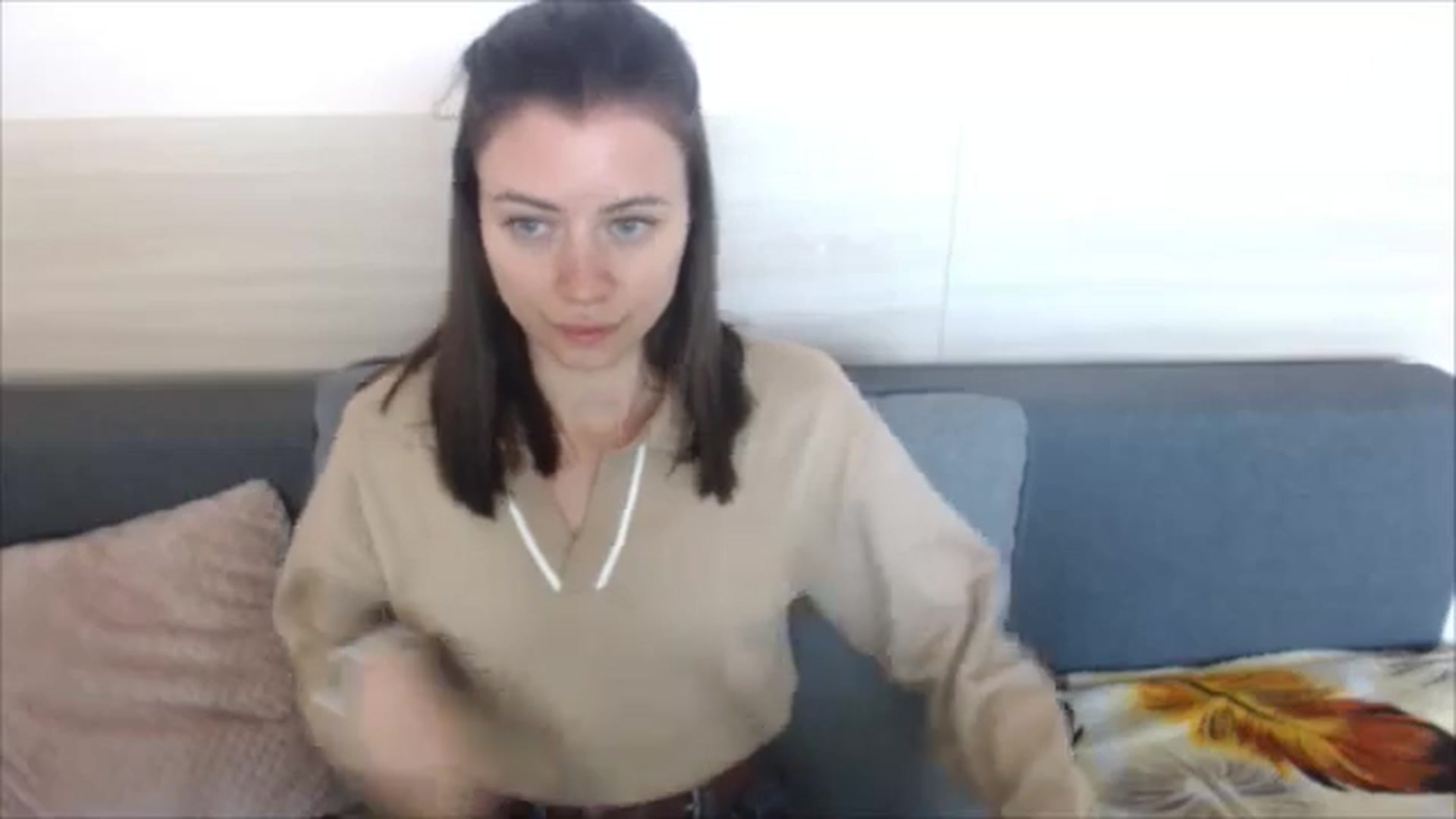 Gallery image thumbnail from Sulfate0's myfreecams stream on, 05/08/2024, 09:37 image 15 of 20