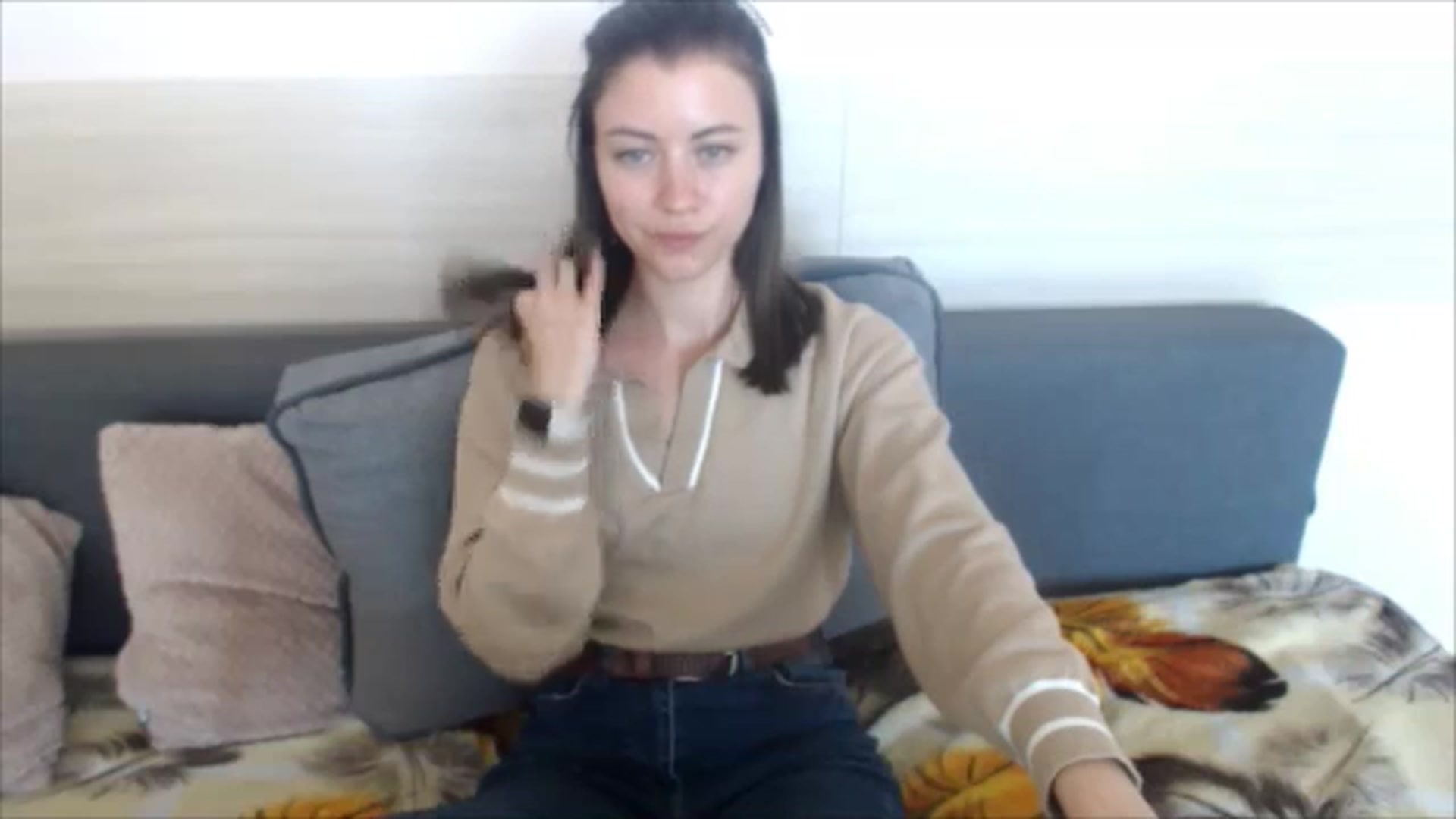 Gallery image thumbnail from Sulfate0's myfreecams stream on, 05/08/2024, 12:05 image 18 of 20
