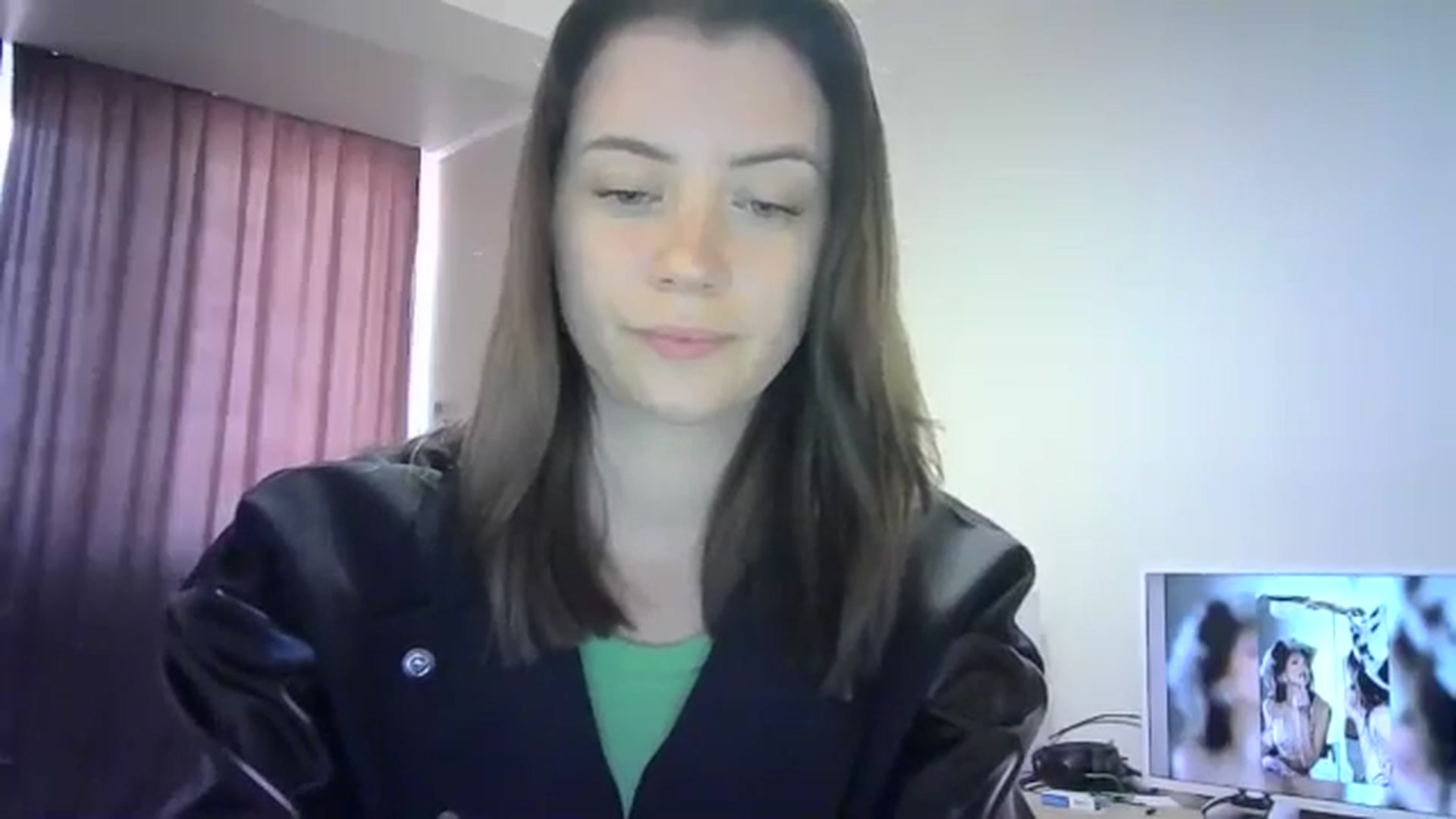 Gallery image thumbnail from Sulfate0's myfreecams stream on, 05/09/2024, 12:34 image 5 of 20