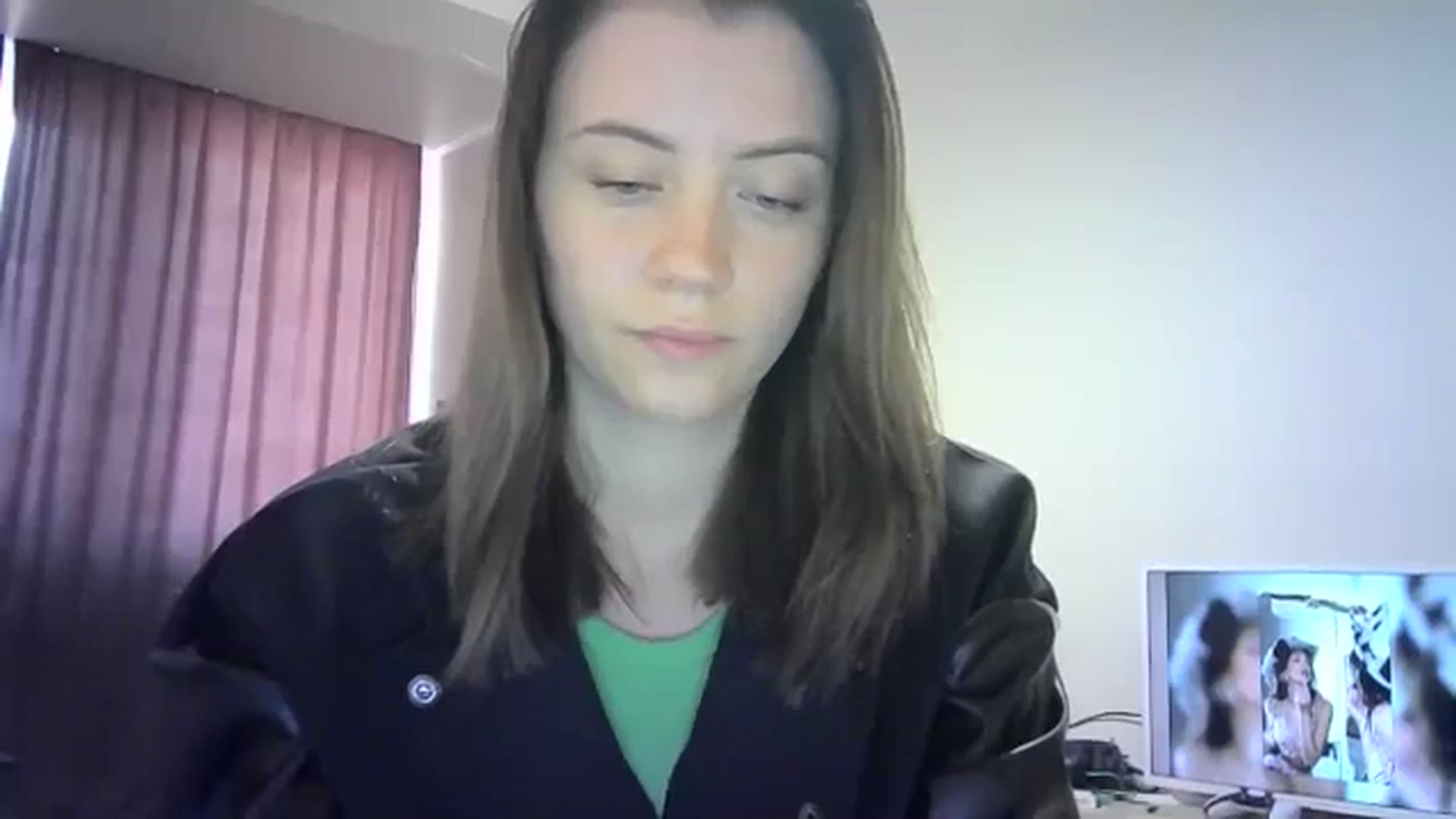 Gallery image thumbnail from Sulfate0's myfreecams stream on, 05/09/2024, 12:34 image 10 of 20