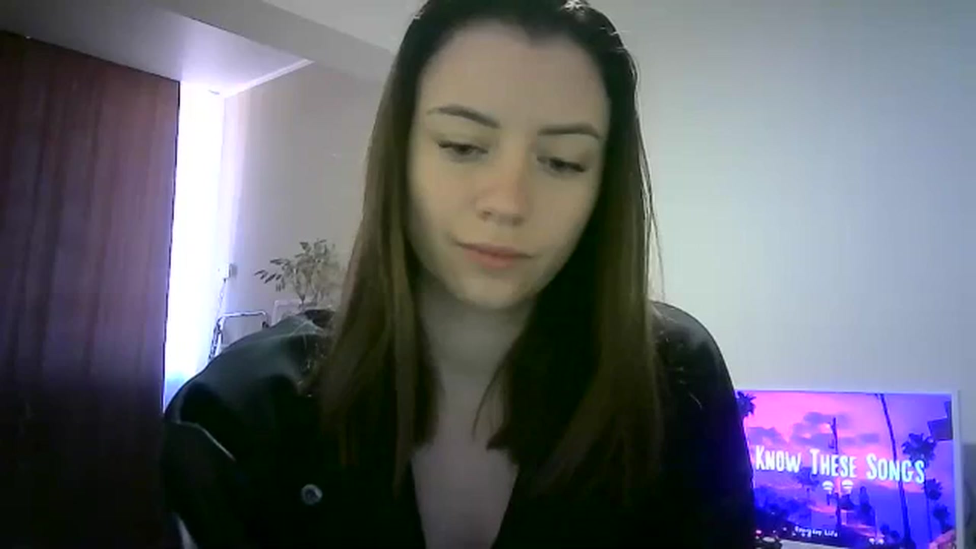Gallery image thumbnail from Sulfate0's myfreecams stream on, 05/10/2024, 07:27 image 10 of 20