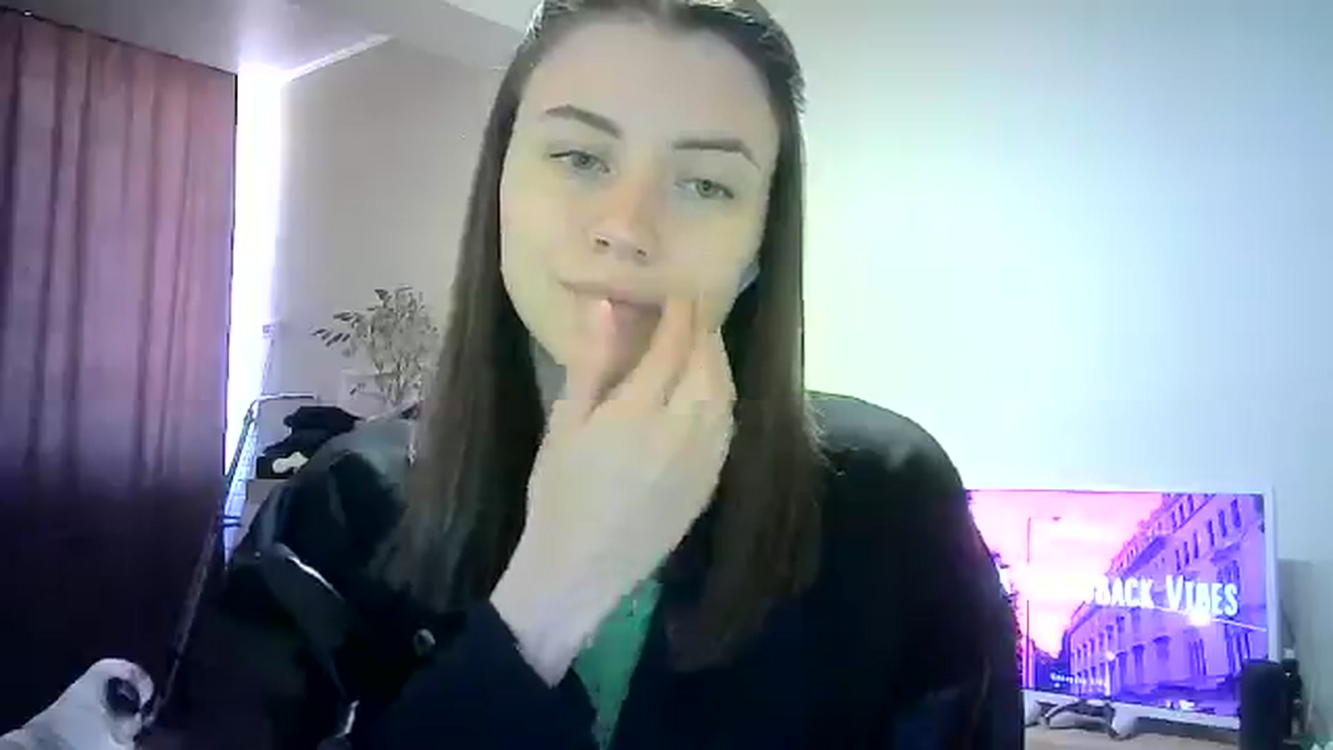 Gallery image thumbnail from Sulfate0's myfreecams stream on, 05/16/2024, 09:20 image 10 of 20