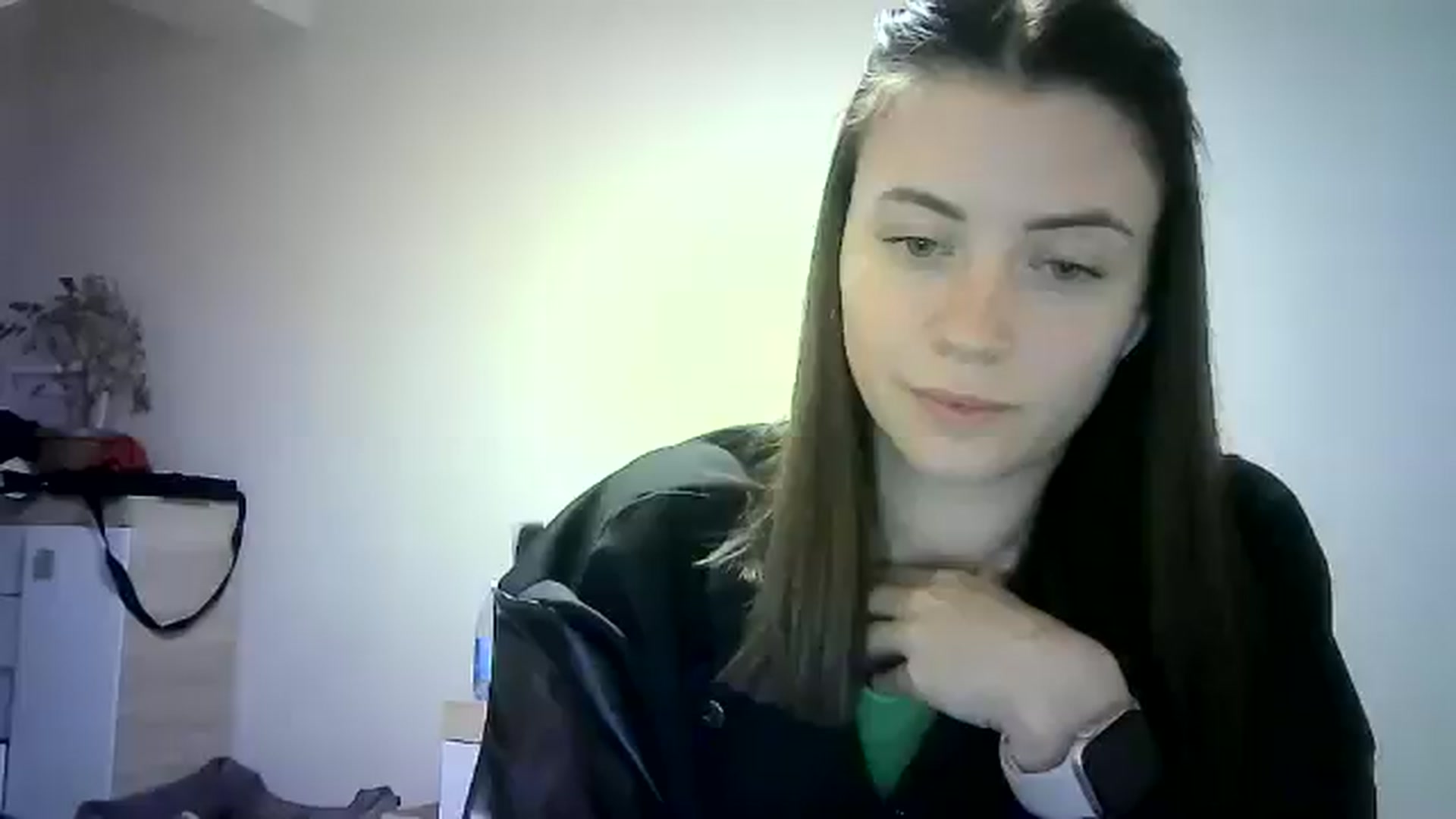 Gallery image thumbnail from Sulfate0's myfreecams stream on, 05/16/2024, 10:58 image 20 of 20