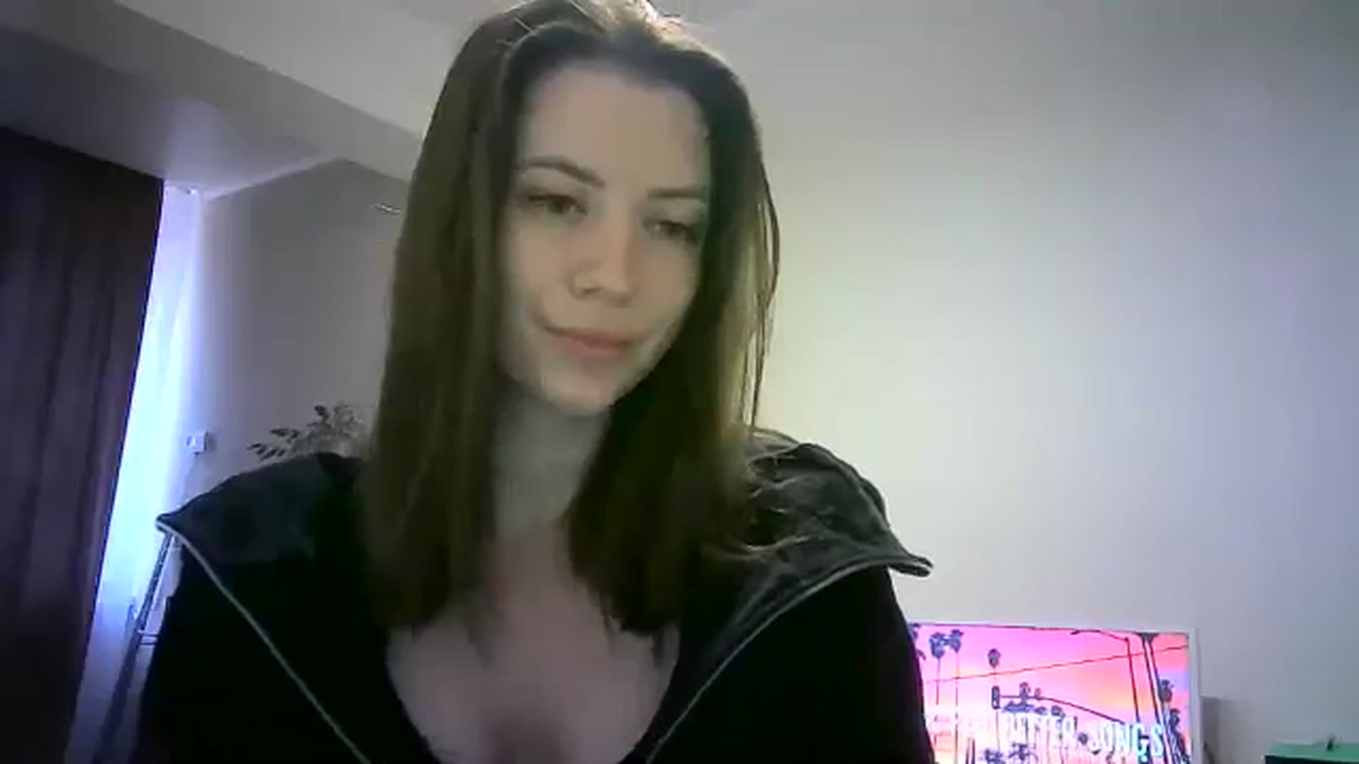 Gallery image thumbnail from Sulfate0's myfreecams stream on, 05/18/2024, 09:51 image 10 of 20