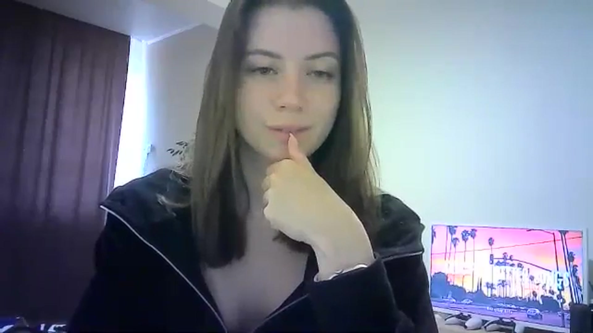 Gallery image thumbnail from Sulfate0's myfreecams stream on, 05/18/2024, 10:19 image 4 of 20