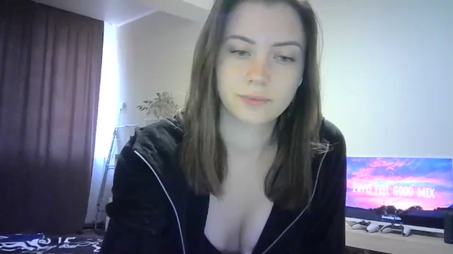 Gallery image thumbnail from Sulfate0's myfreecams stream on, 05/18/2024, 12:03 image 16 of 20