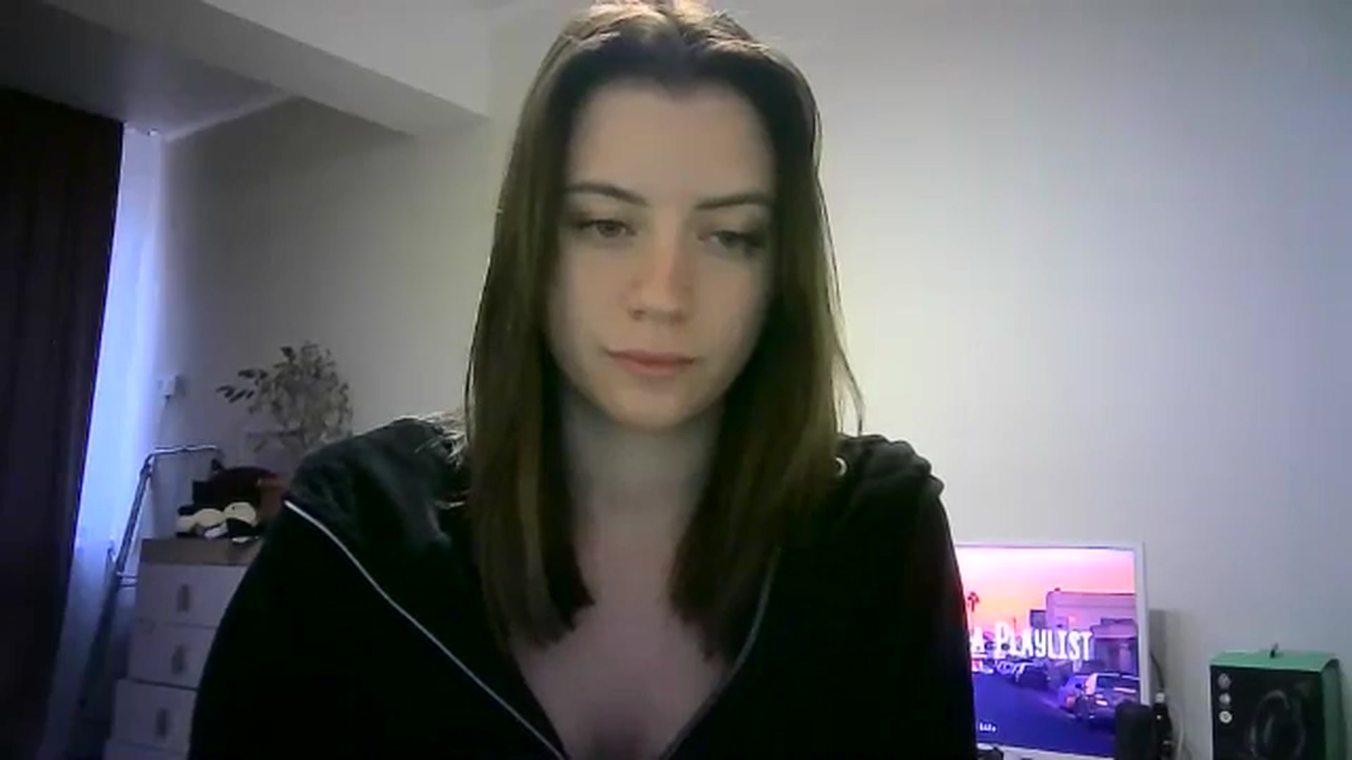 Gallery image thumbnail from Sulfate0's myfreecams stream on, 05/18/2024, 13:40 image 7 of 20