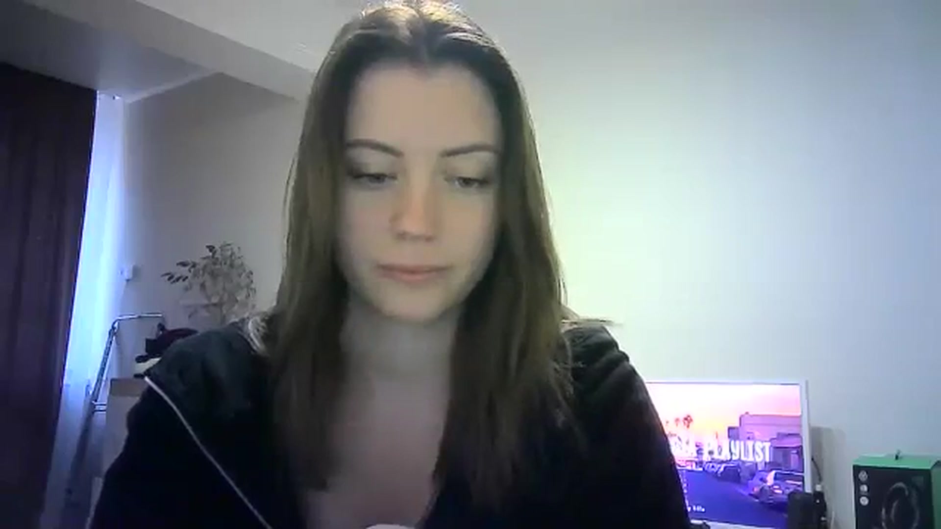 Gallery image thumbnail from Sulfate0's myfreecams stream on, 05/18/2024, 13:40 image 12 of 20