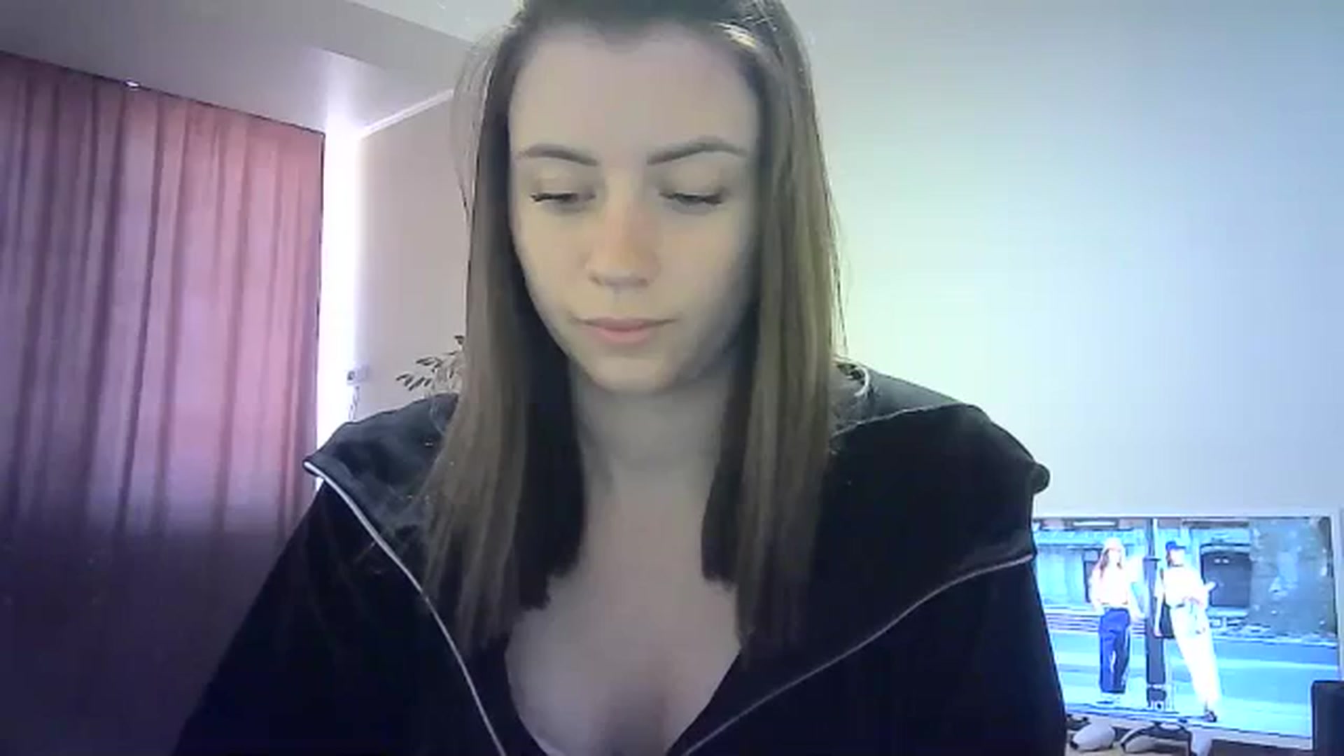 Gallery image thumbnail from Sulfate0's myfreecams stream on, 05/19/2024, 10:35 image 18 of 20