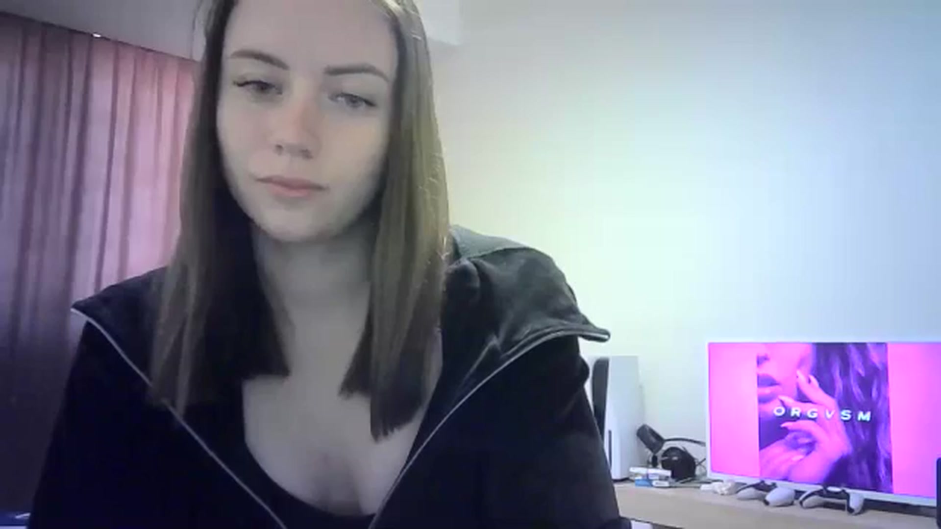Gallery image thumbnail from Sulfate0's myfreecams stream on, 05/19/2024, 11:24 image 3 of 20