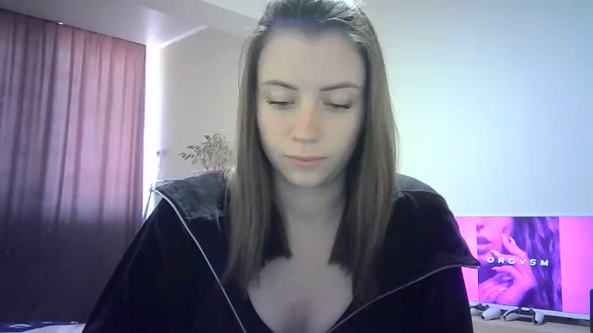 Gallery image thumbnail from Sulfate0's myfreecams stream on, 05/19/2024, 11:24 image 6 of 20