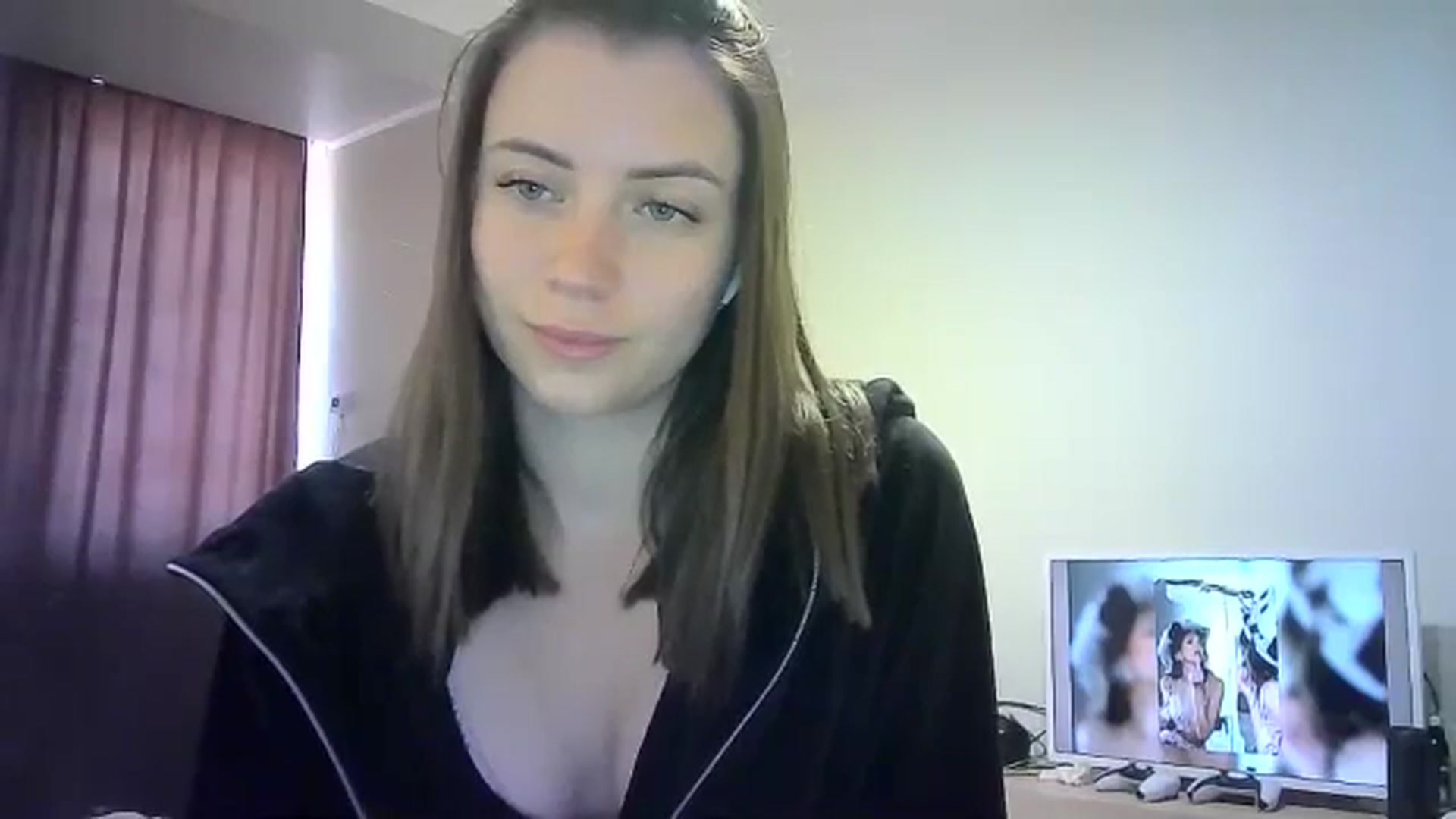 Gallery image thumbnail from Sulfate0's myfreecams stream on, 05/19/2024, 12:21 image 20 of 20