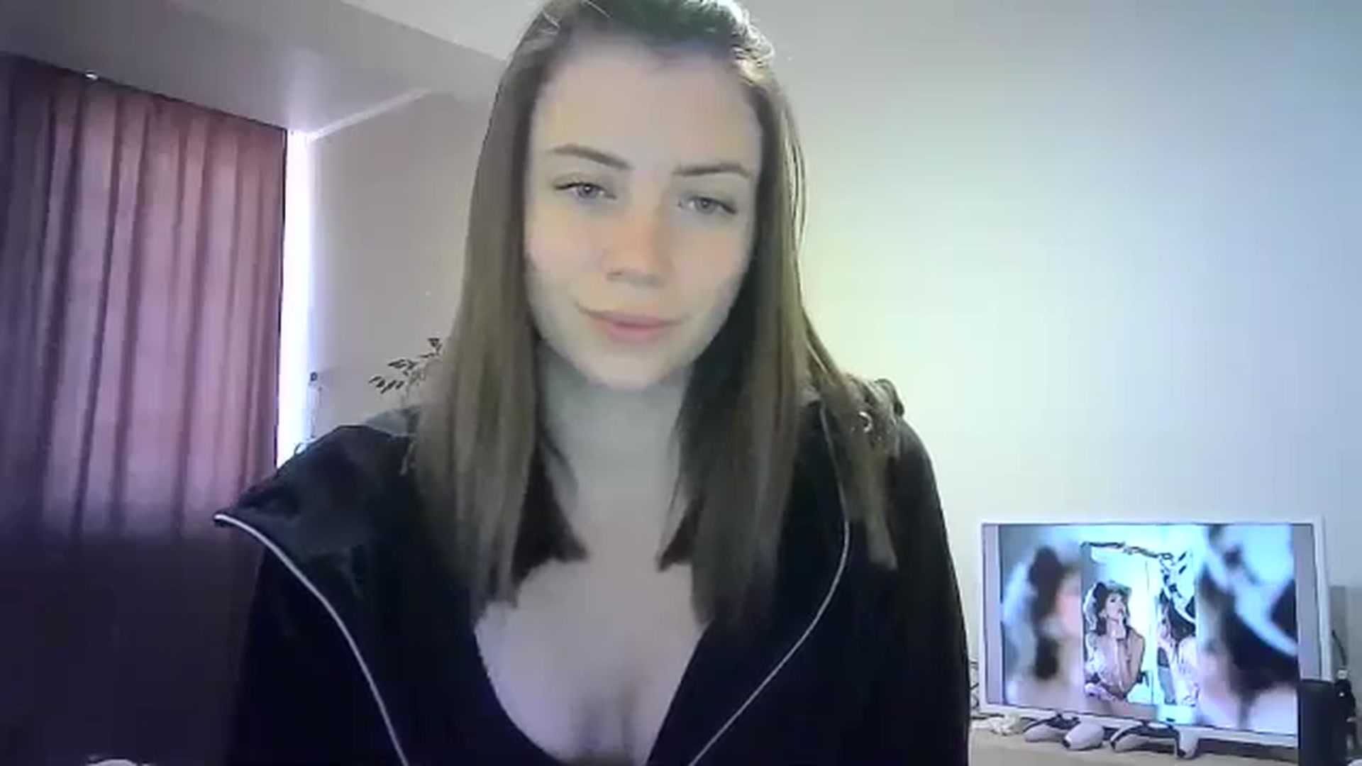 Gallery image thumbnail from Sulfate0's myfreecams stream on, 05/19/2024, 12:21 image 18 of 20