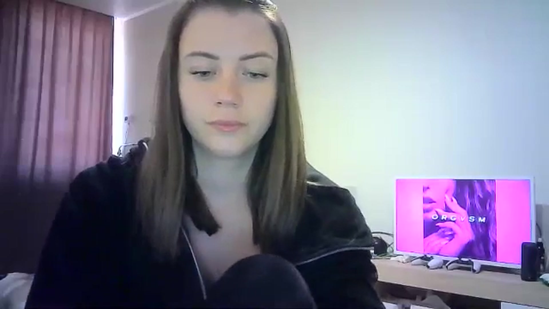 Gallery image thumbnail from Sulfate0's myfreecams stream on, 05/19/2024, 12:21 image 5 of 20