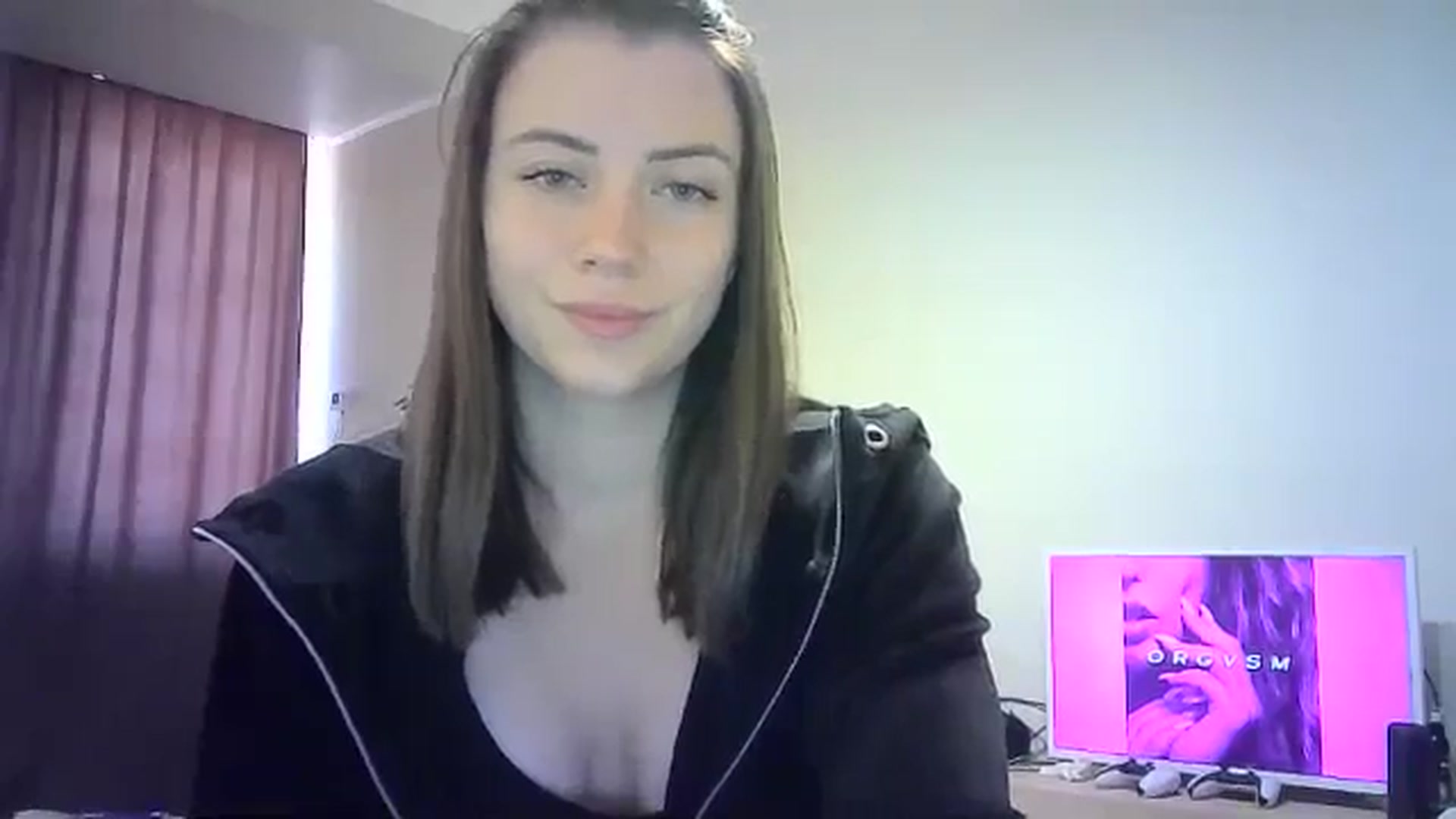 Gallery image thumbnail from Sulfate0's myfreecams stream on, 05/19/2024, 12:21 image 12 of 20