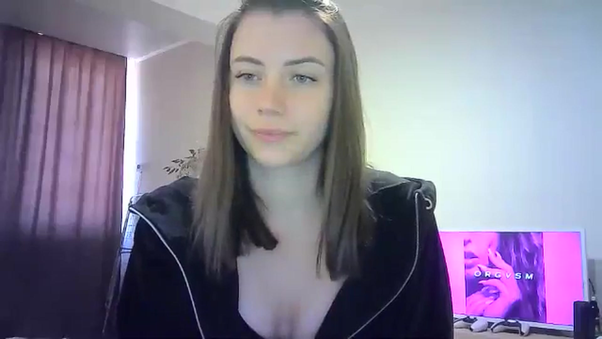 Gallery image thumbnail from Sulfate0's myfreecams stream on, 05/19/2024, 12:21 image 9 of 20