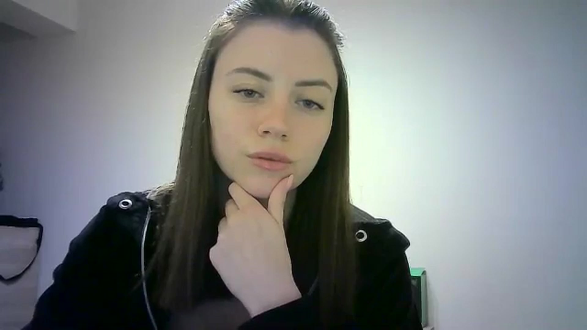 Gallery image thumbnail from Sulfate0's myfreecams stream on, 05/20/2024, 14:02 image 16 of 20