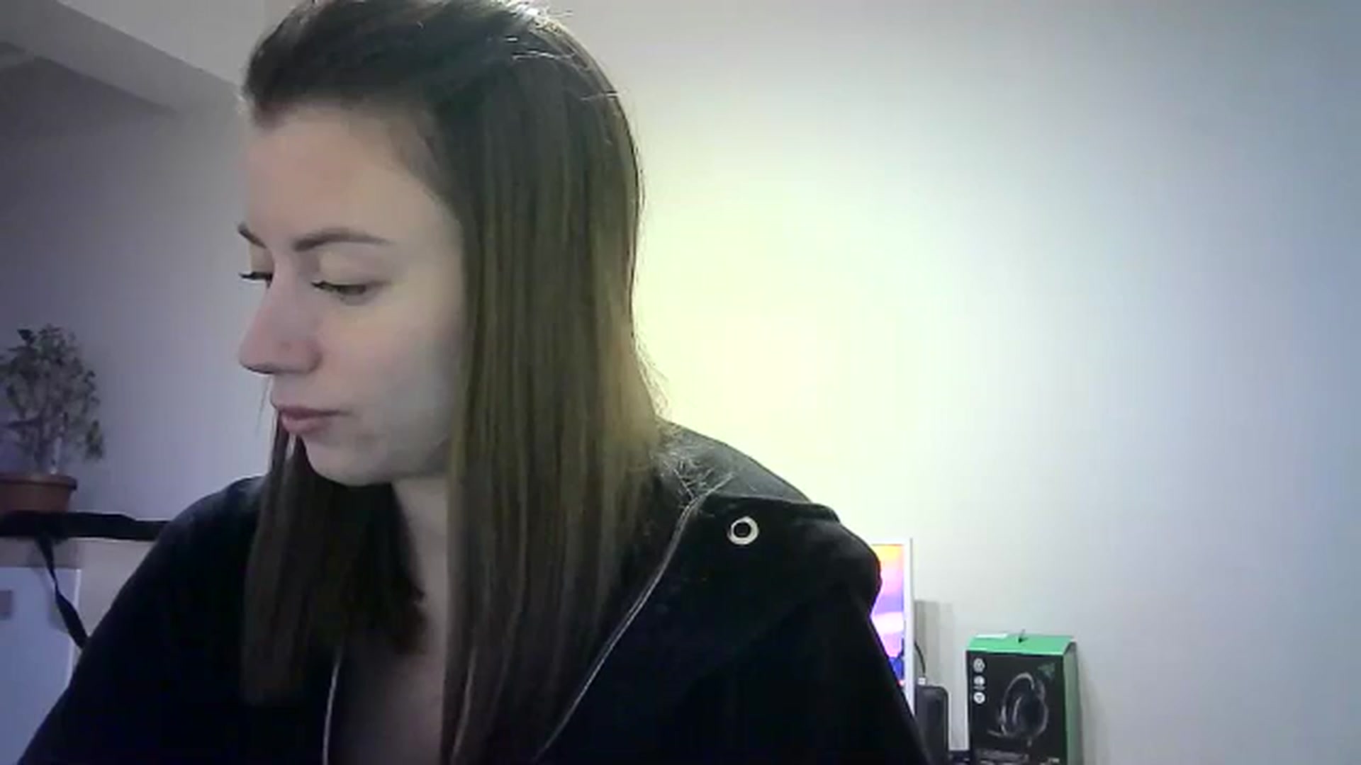 Gallery image thumbnail from Sulfate0's myfreecams stream on, 05/20/2024, 14:02 image 5 of 20
