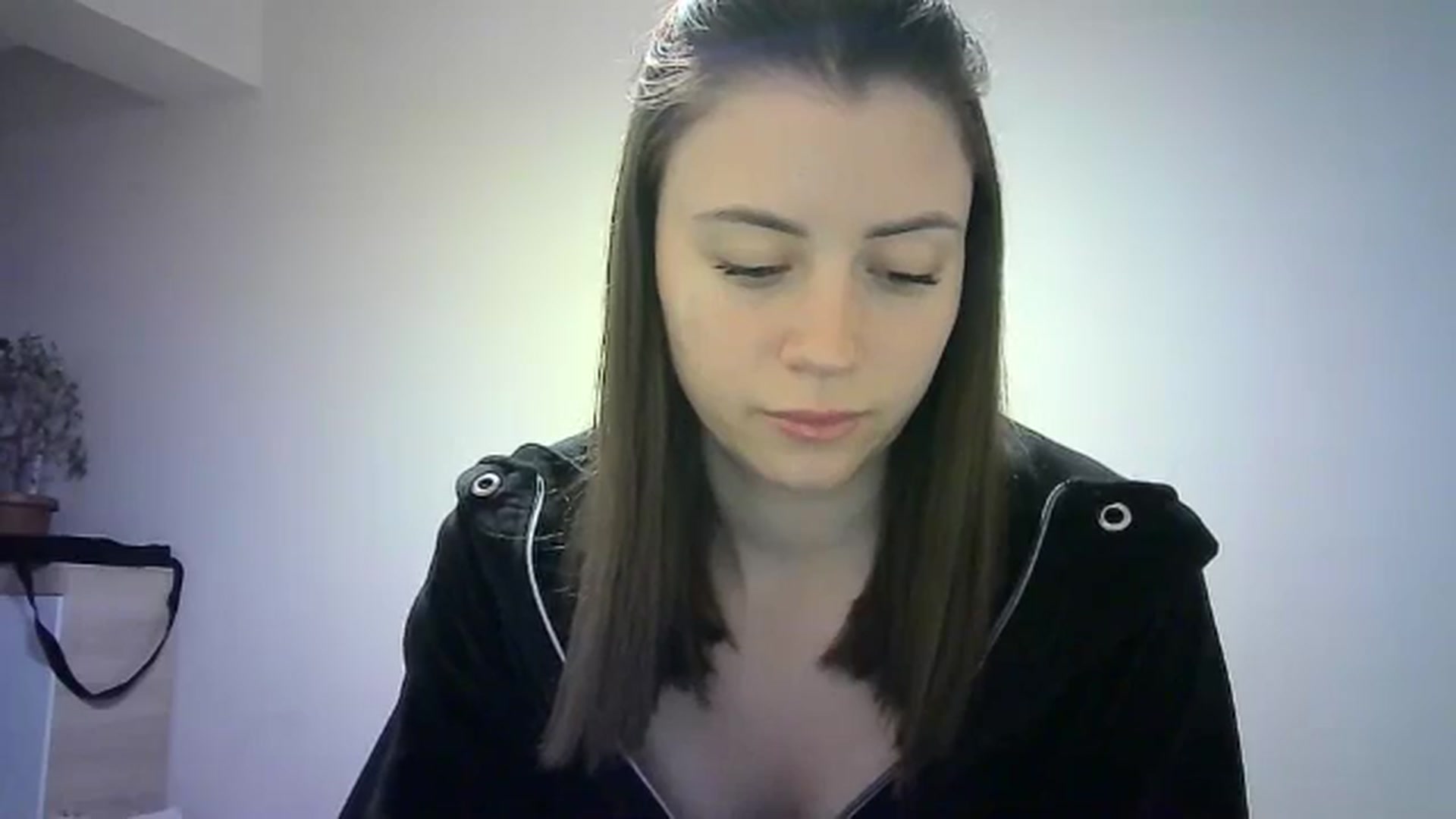 Gallery image thumbnail from Sulfate0's myfreecams stream on, 05/20/2024, 14:02 image 7 of 20