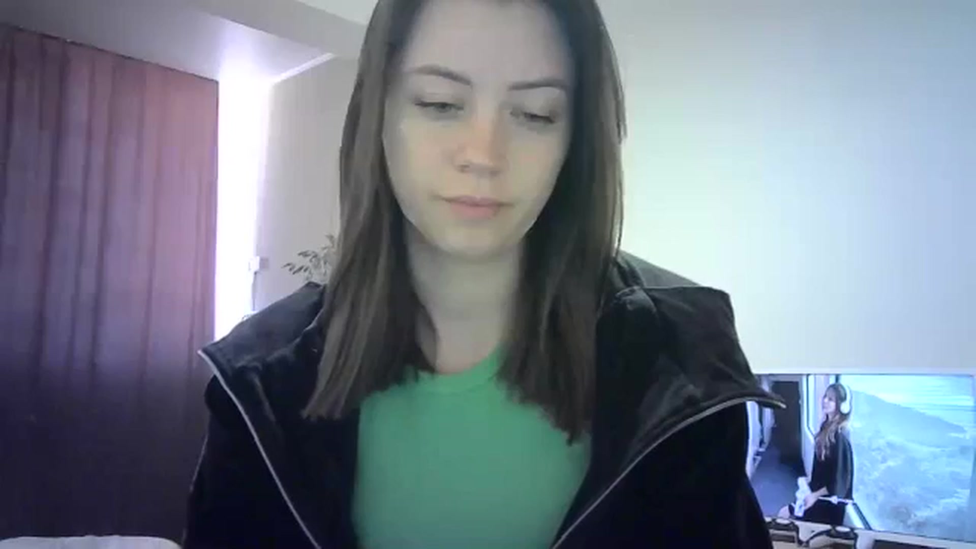 Gallery image thumbnail from Sulfate0's myfreecams stream on, 05/23/2024, 08:26 image 11 of 20