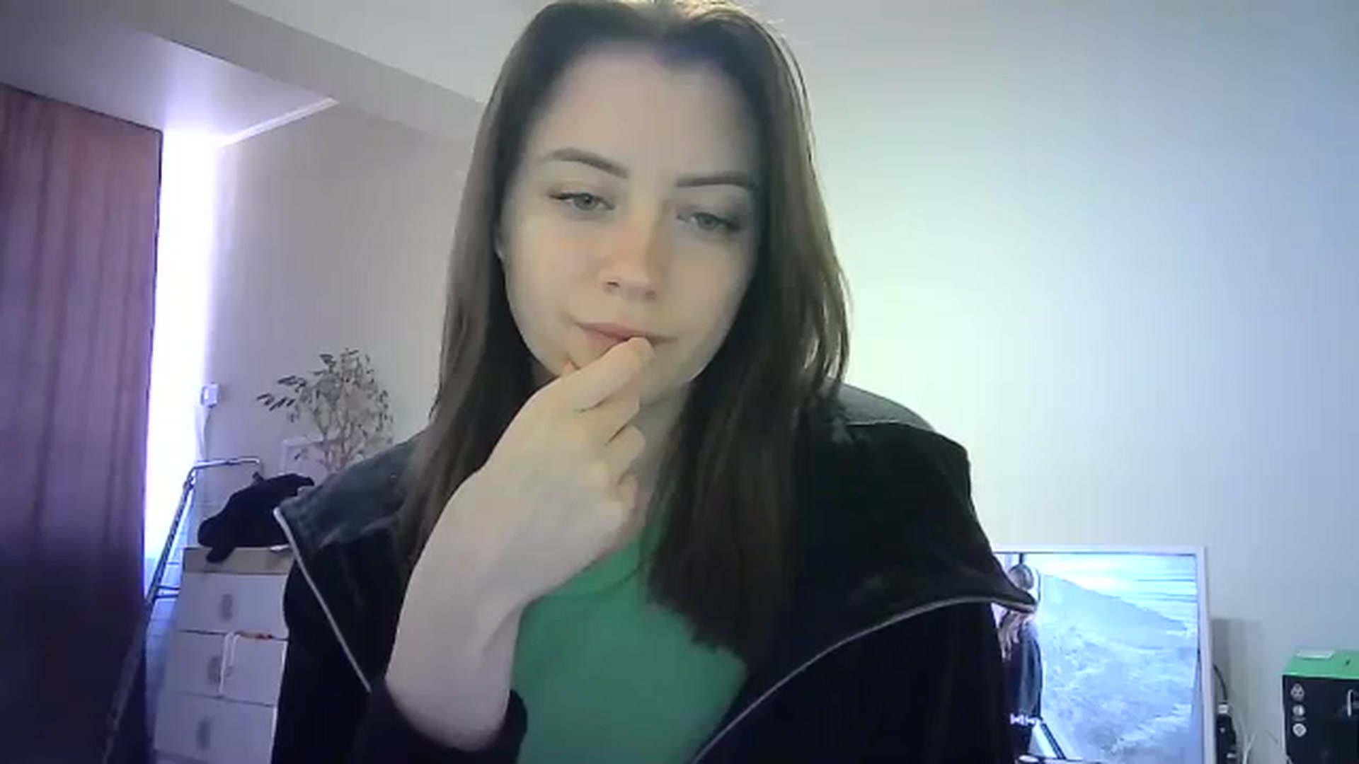 Gallery image thumbnail from Sulfate0's myfreecams stream on, 05/23/2024, 08:26 image 19 of 20