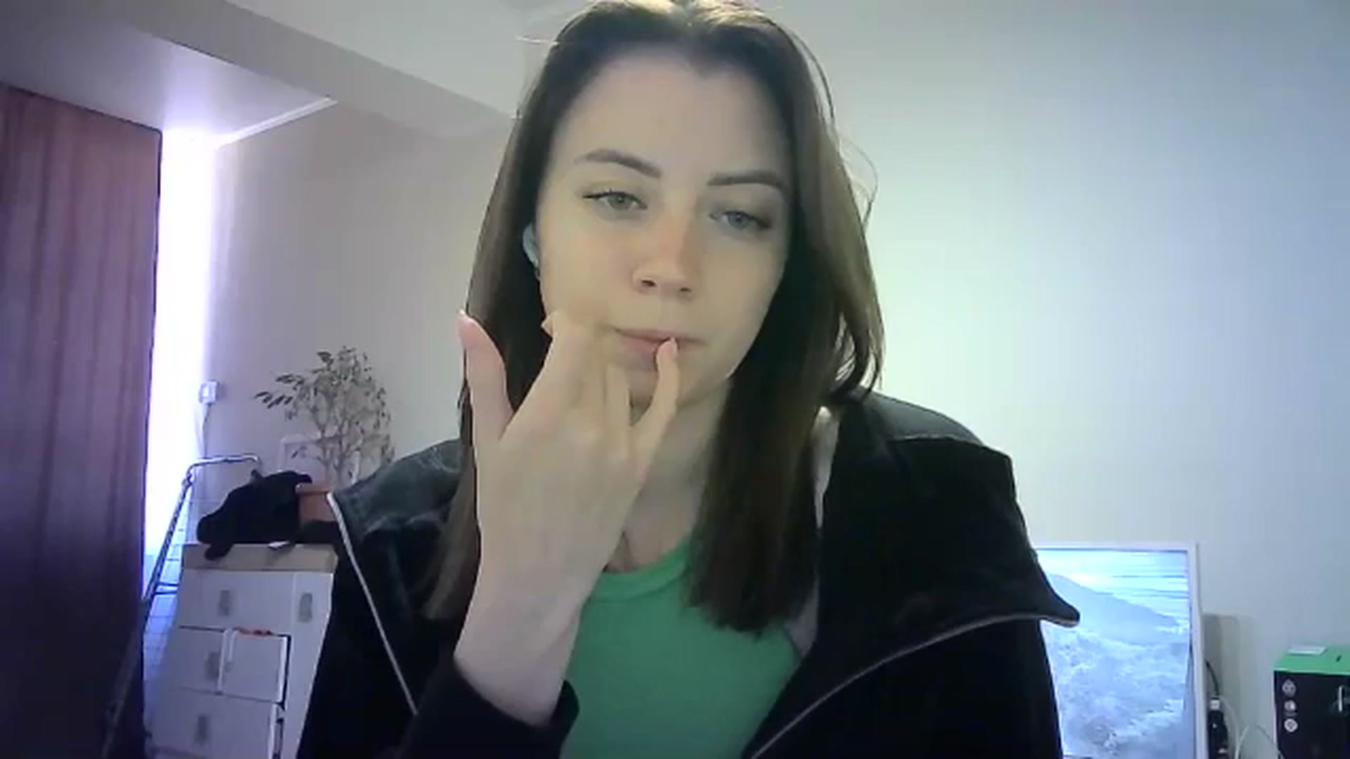 Gallery image thumbnail from Sulfate0's myfreecams stream on, 05/23/2024, 08:26 image 20 of 20