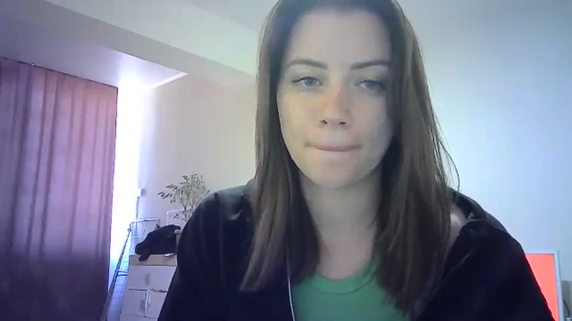 Gallery image thumbnail from Sulfate0's myfreecams stream on, 05/23/2024, 10:23 image 19 of 20