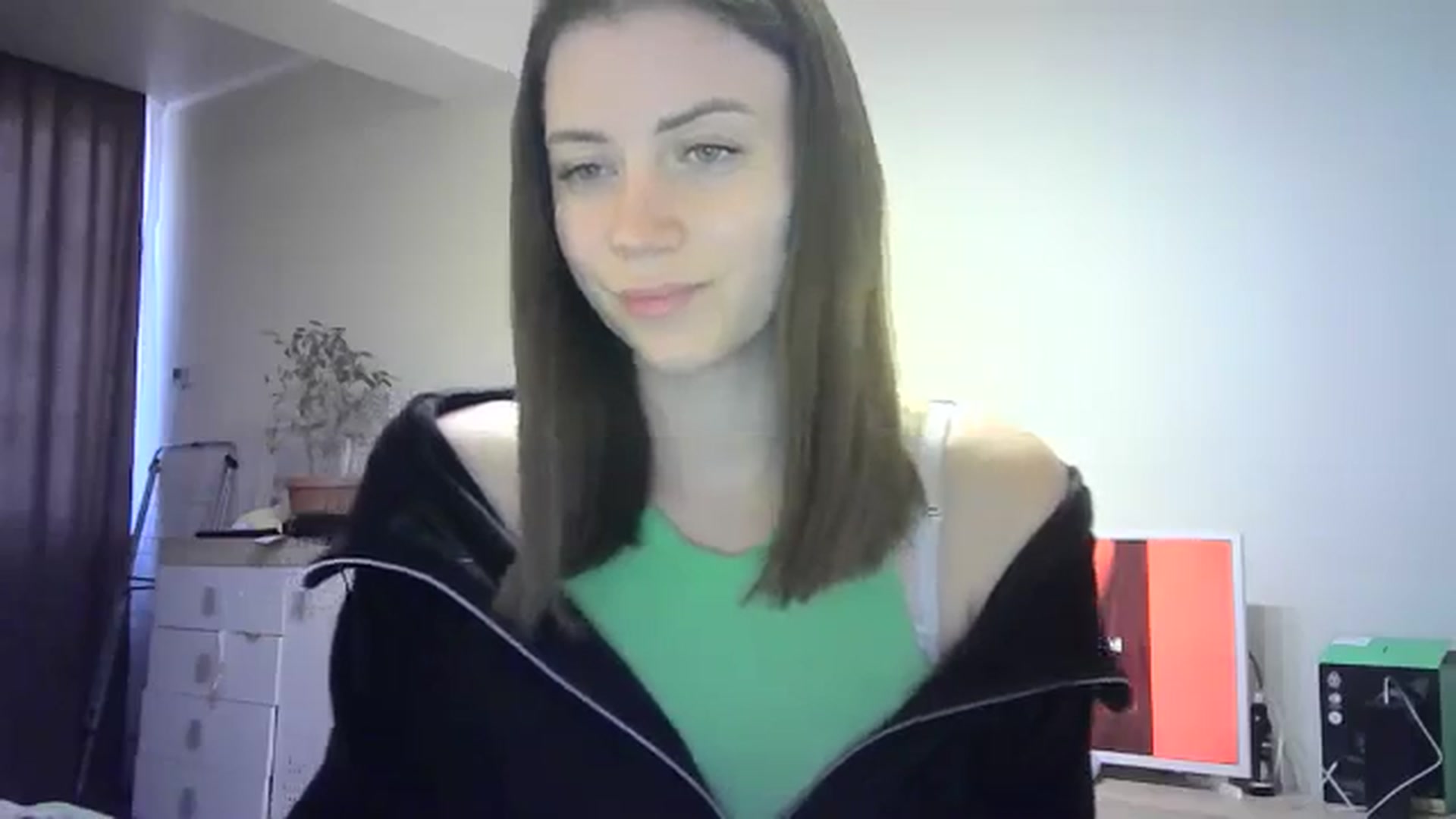 Gallery image thumbnail from Sulfate0's myfreecams stream on, 05/23/2024, 14:12 image 7 of 20