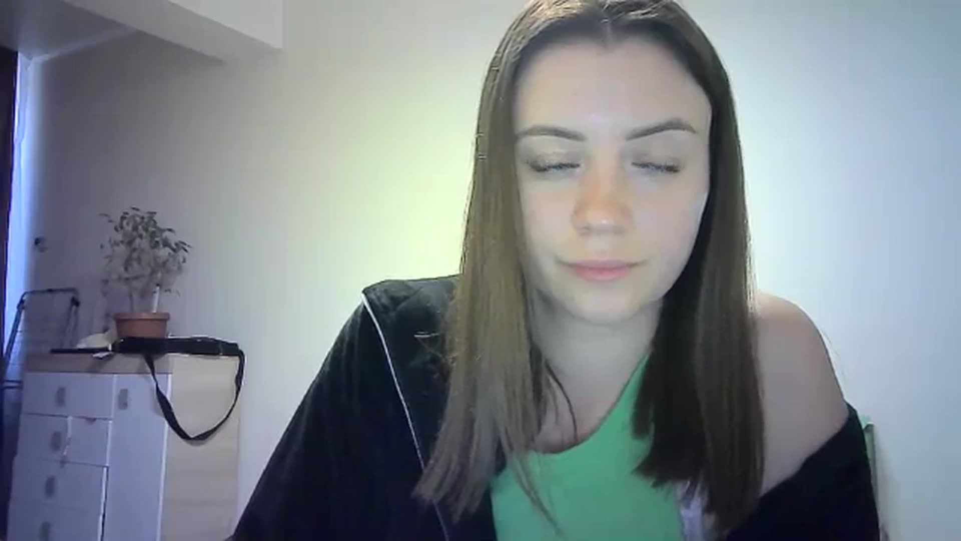 Gallery image thumbnail from Sulfate0's myfreecams stream on, 05/23/2024, 14:12 image 20 of 20
