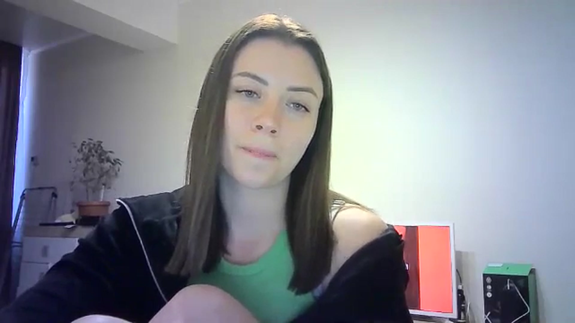 Gallery image thumbnail from Sulfate0's myfreecams stream on, 05/23/2024, 14:12 image 14 of 20
