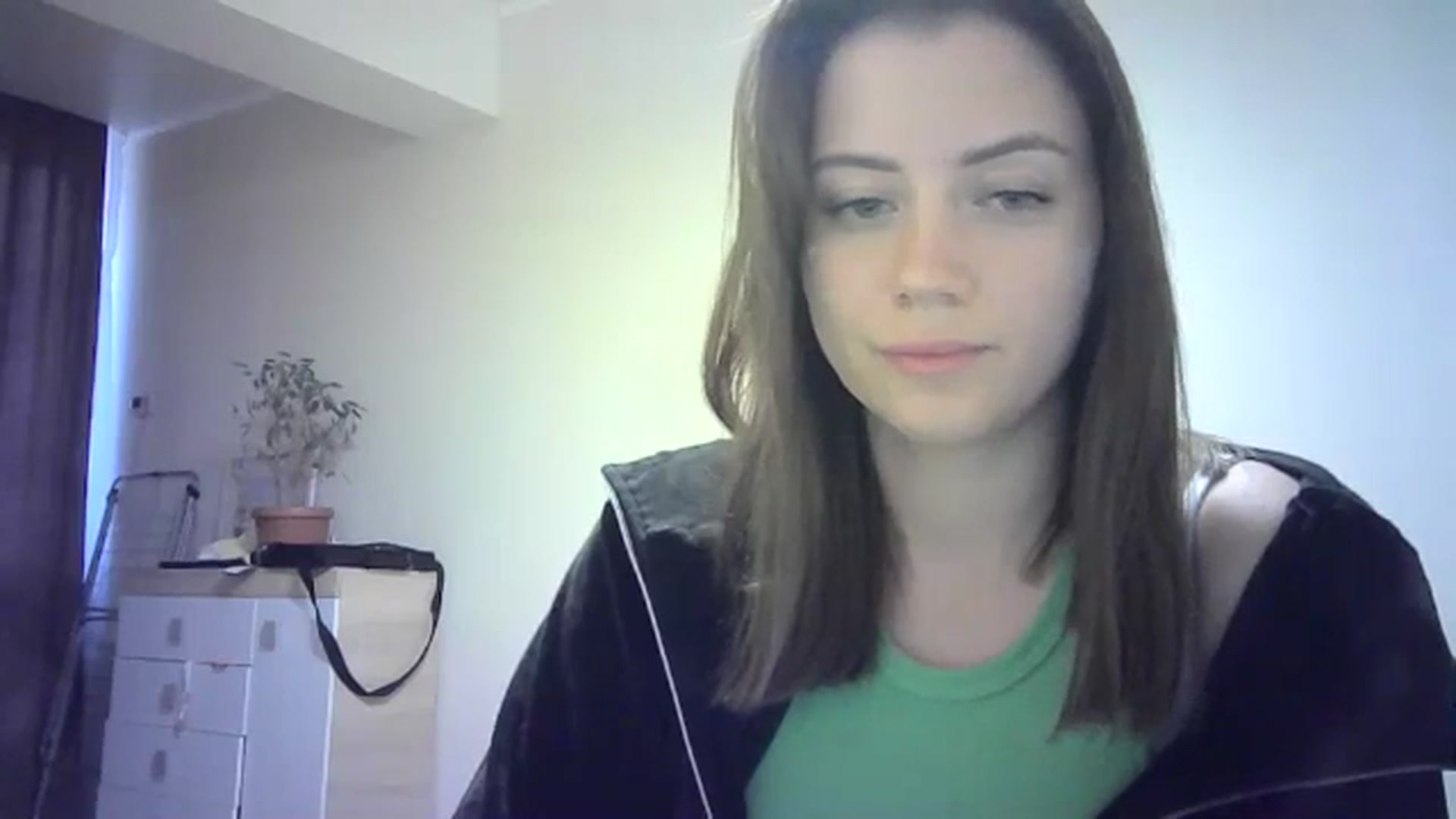 Gallery image thumbnail from Sulfate0's myfreecams stream on, 05/23/2024, 15:24 image 10 of 20