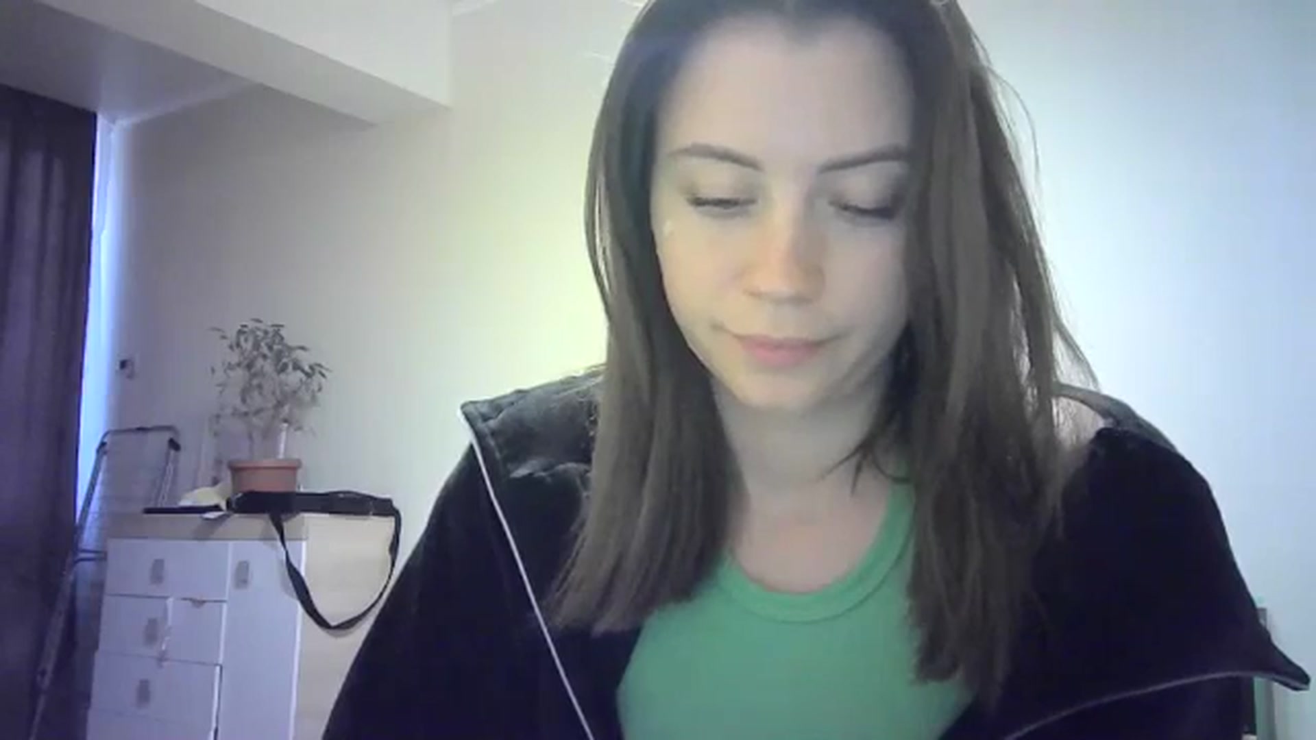 Gallery image thumbnail from Sulfate0's myfreecams stream on, 05/23/2024, 15:24 image 8 of 20