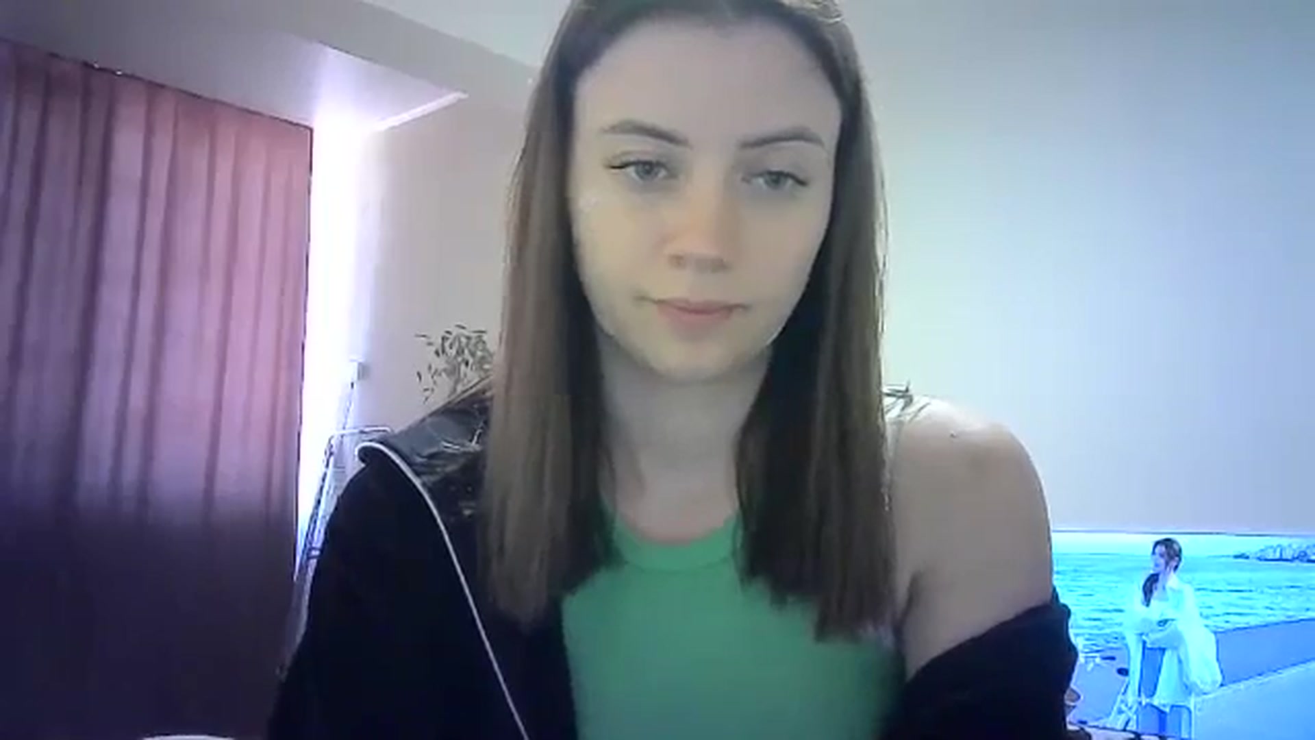Gallery image thumbnail from Sulfate0's myfreecams stream on, 05/24/2024, 10:38 image 19 of 20
