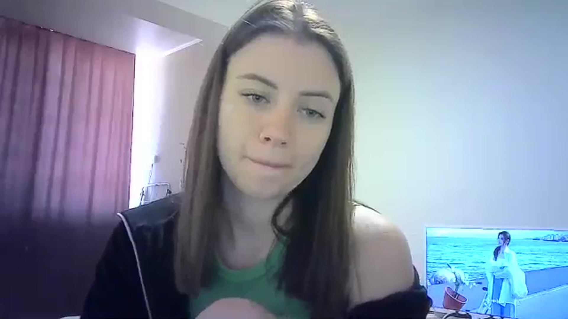 Gallery image thumbnail from Sulfate0's myfreecams stream on, 05/24/2024, 10:38 image 15 of 20