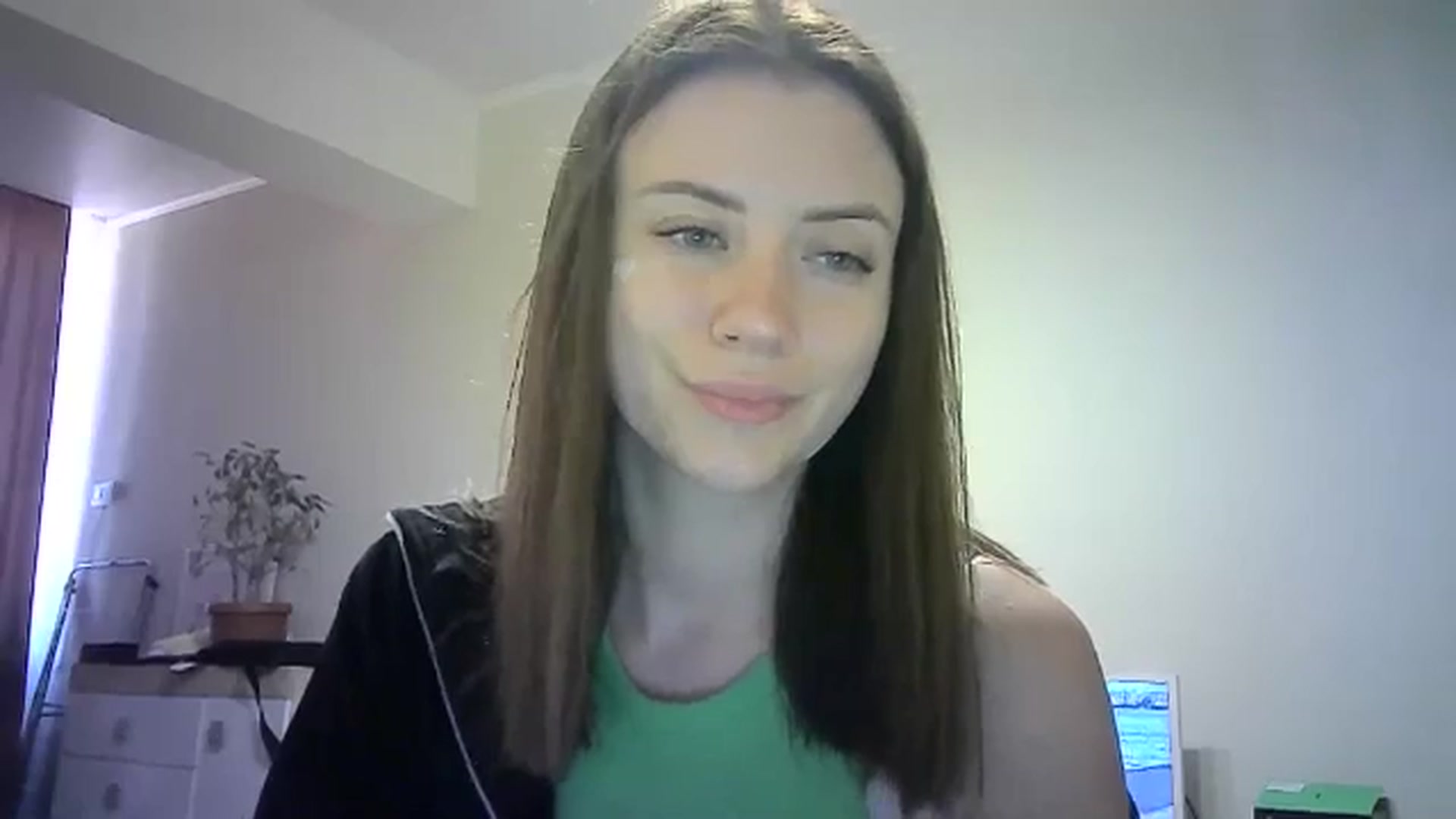 Gallery image thumbnail from Sulfate0's myfreecams stream on, 05/24/2024, 10:38 image 20 of 20