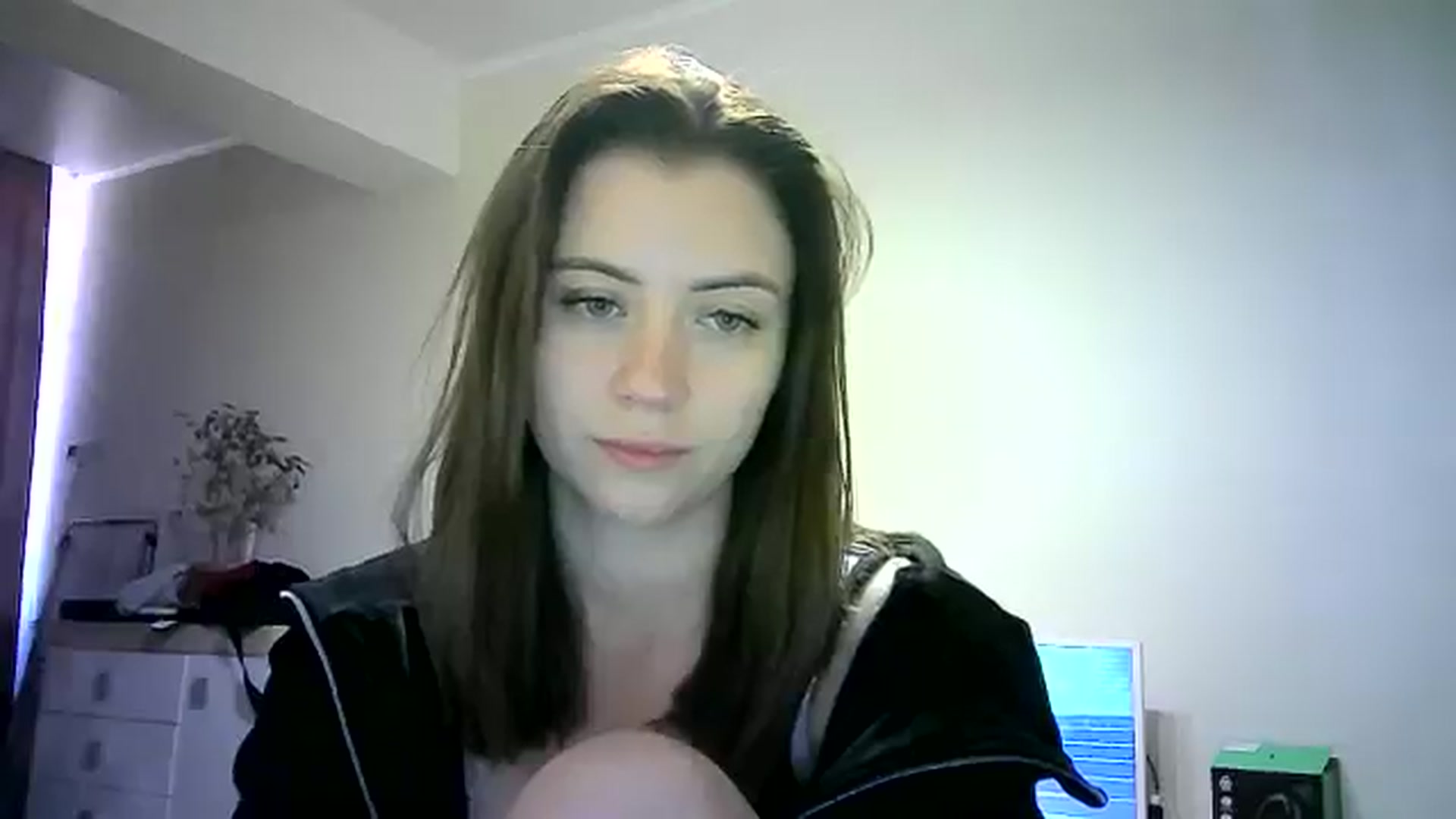 Gallery image thumbnail from Sulfate0's myfreecams stream on, 05/25/2024, 08:02 image 10 of 20