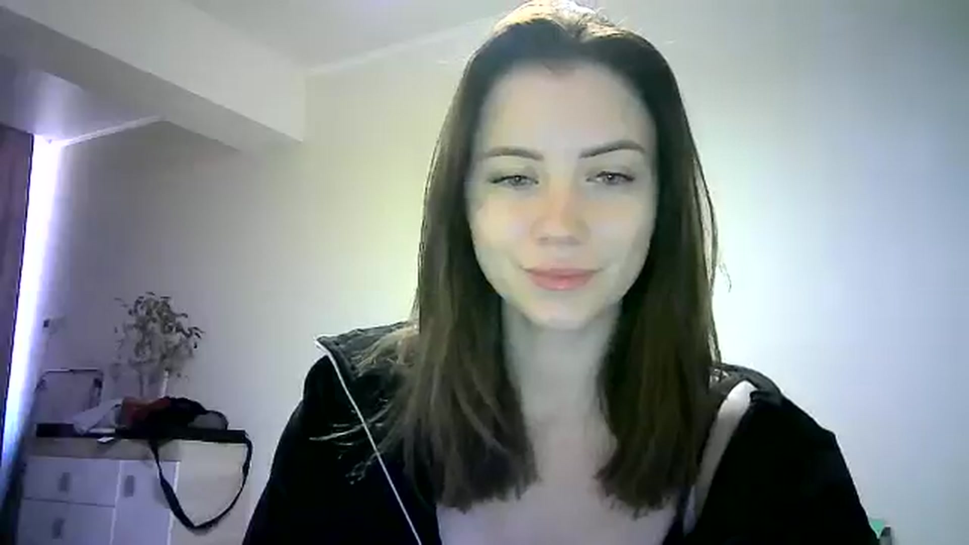 Gallery image thumbnail from Sulfate0's myfreecams stream on, 05/25/2024, 08:02 image 7 of 20