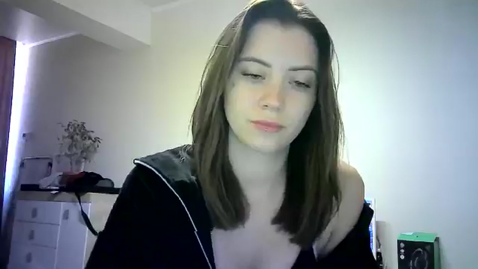 Gallery image thumbnail from Sulfate0's myfreecams stream on, 05/25/2024, 08:28 image 3 of 20