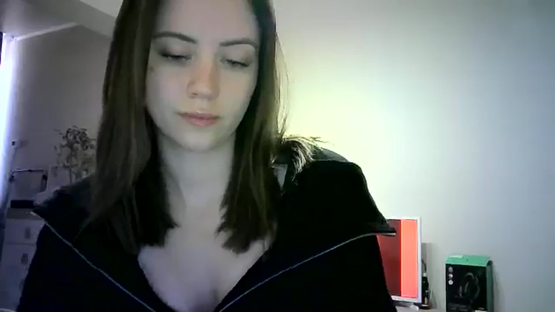 Gallery image thumbnail from Sulfate0's myfreecams stream on, 05/25/2024, 11:45 image 14 of 20