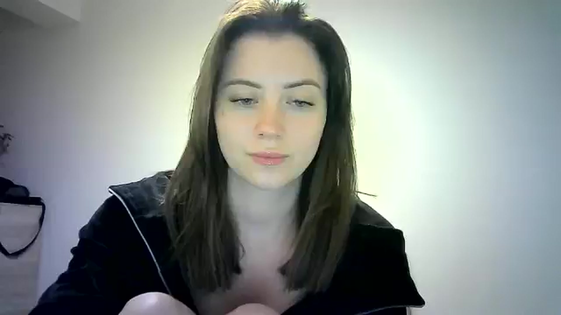 Gallery image thumbnail from Sulfate0's myfreecams stream on, 05/25/2024, 12:11 image 1 of 20