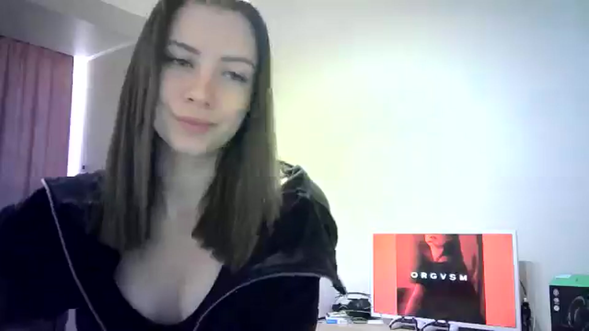 Gallery image thumbnail from Sulfate0's myfreecams stream on, 05/26/2024, 08:12 image 14 of 20