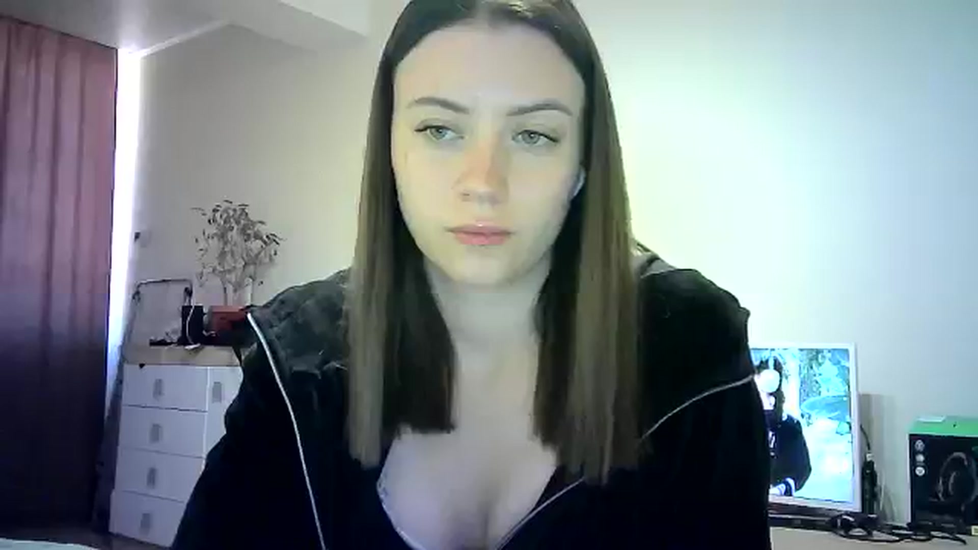 Gallery image thumbnail from Sulfate0's myfreecams stream on, 05/26/2024, 09:35 image 4 of 20