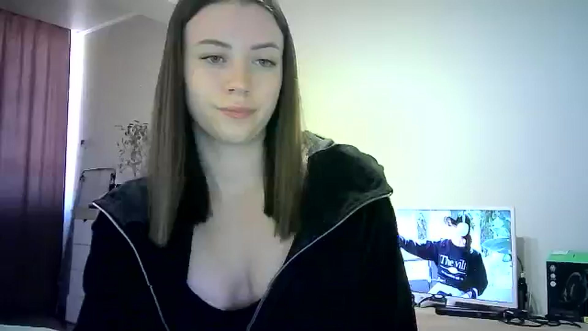Gallery image thumbnail from Sulfate0's myfreecams stream on, 05/26/2024, 09:35 image 17 of 20