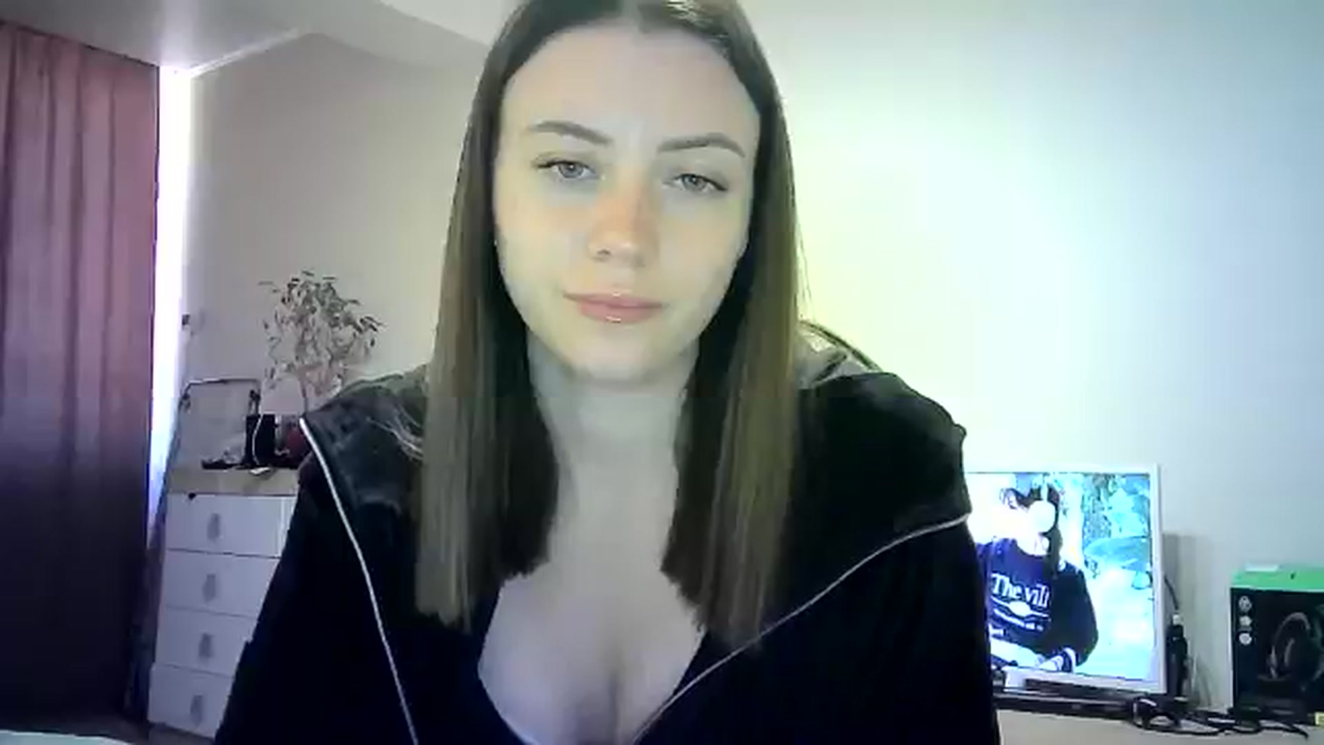 Gallery image thumbnail from Sulfate0's myfreecams stream on, 05/26/2024, 09:35 image 12 of 20