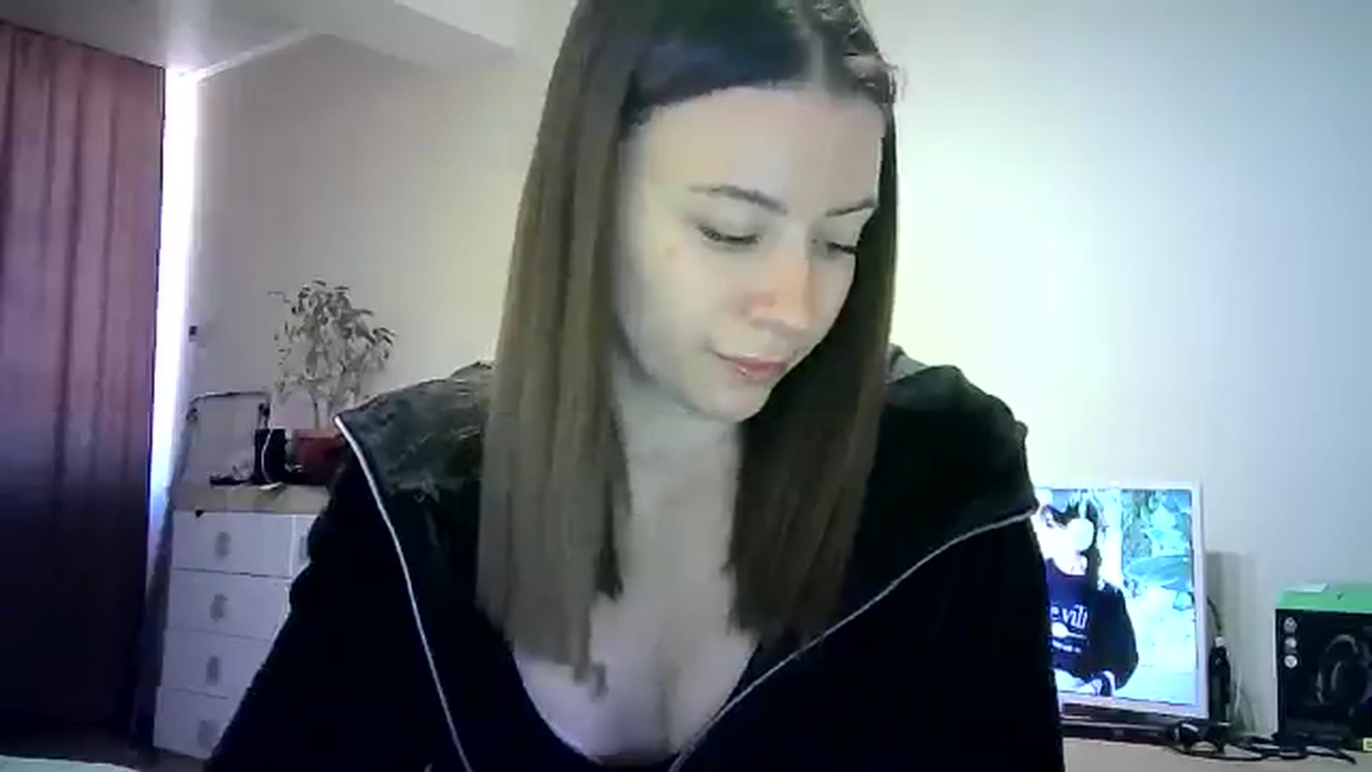 Gallery image thumbnail from Sulfate0's myfreecams stream on, 05/26/2024, 09:35 image 2 of 20