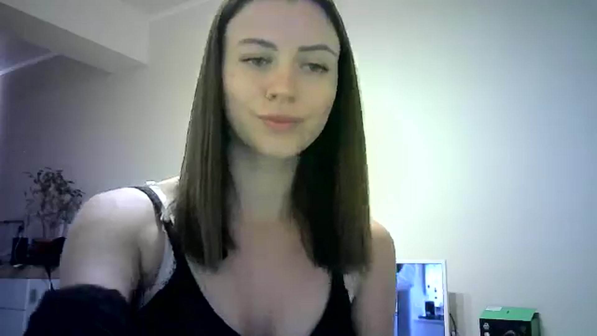 Gallery image thumbnail from Sulfate0's myfreecams stream on, 05/26/2024, 11:29 image 14 of 20