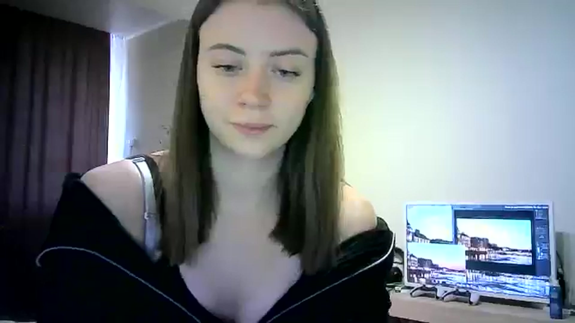 Gallery image thumbnail from Sulfate0's myfreecams stream on, 05/30/2024, 10:59 image 11 of 20