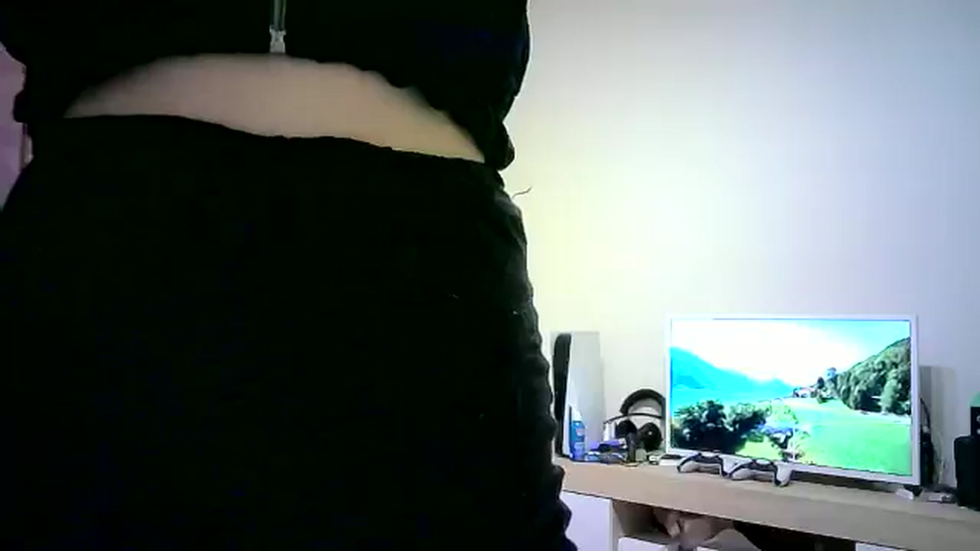 Gallery image thumbnail from Sulfate0's myfreecams stream on, 05/31/2024, 10:44 image 10 of 20